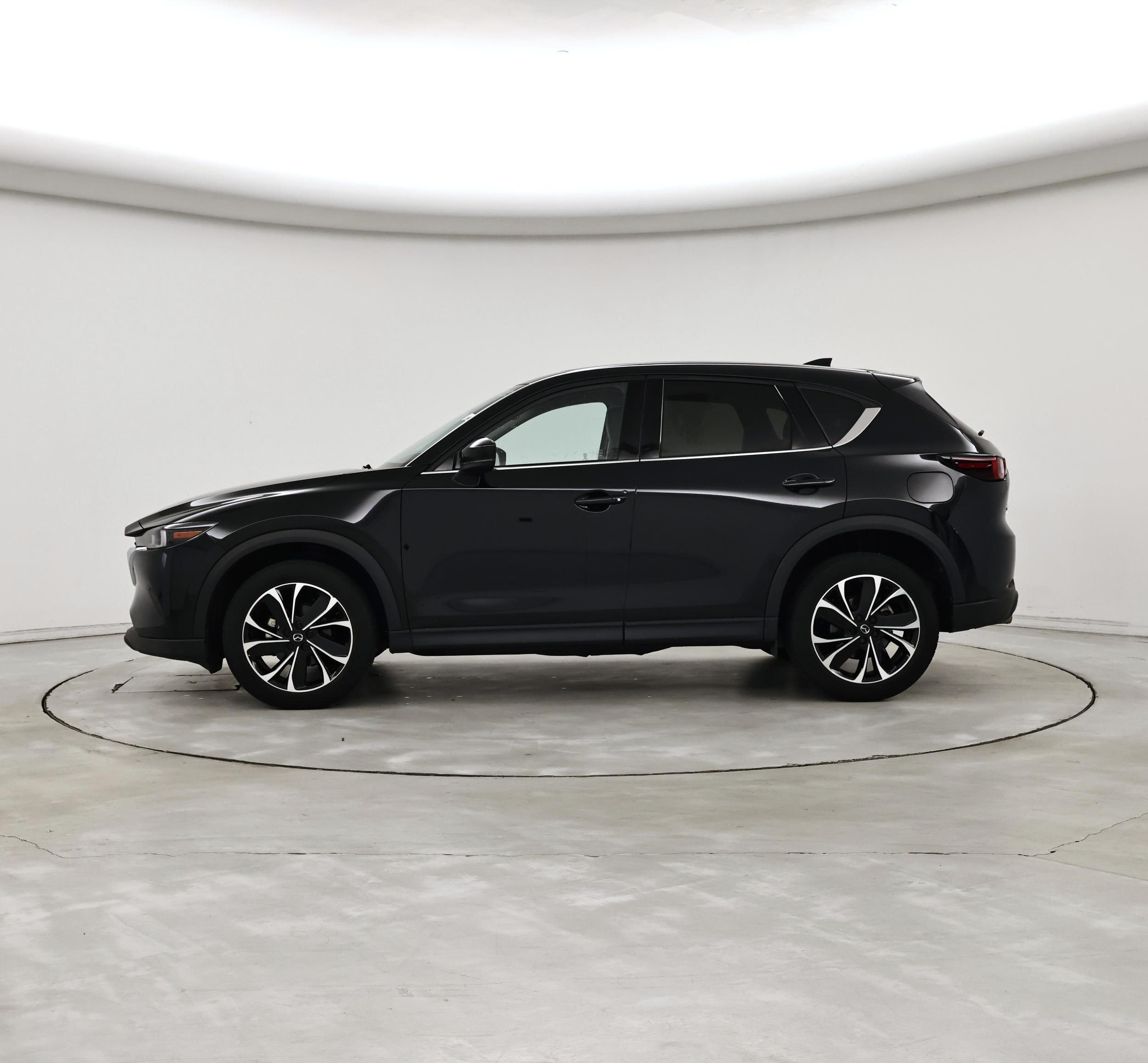 Thumbnail: 2023 Mazda CX-5 - 3