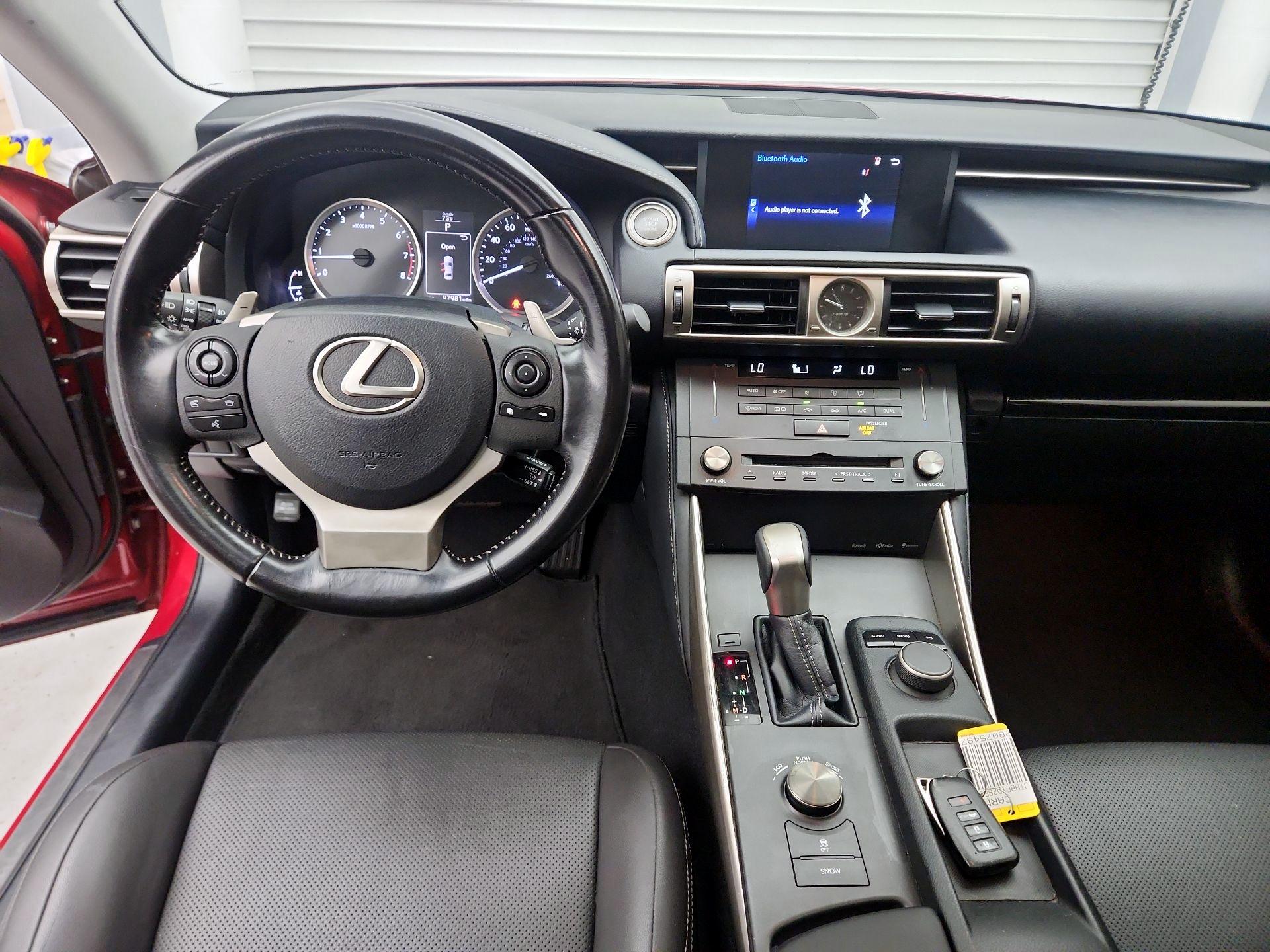Thumbnail: 2015 Lexus IS - 9