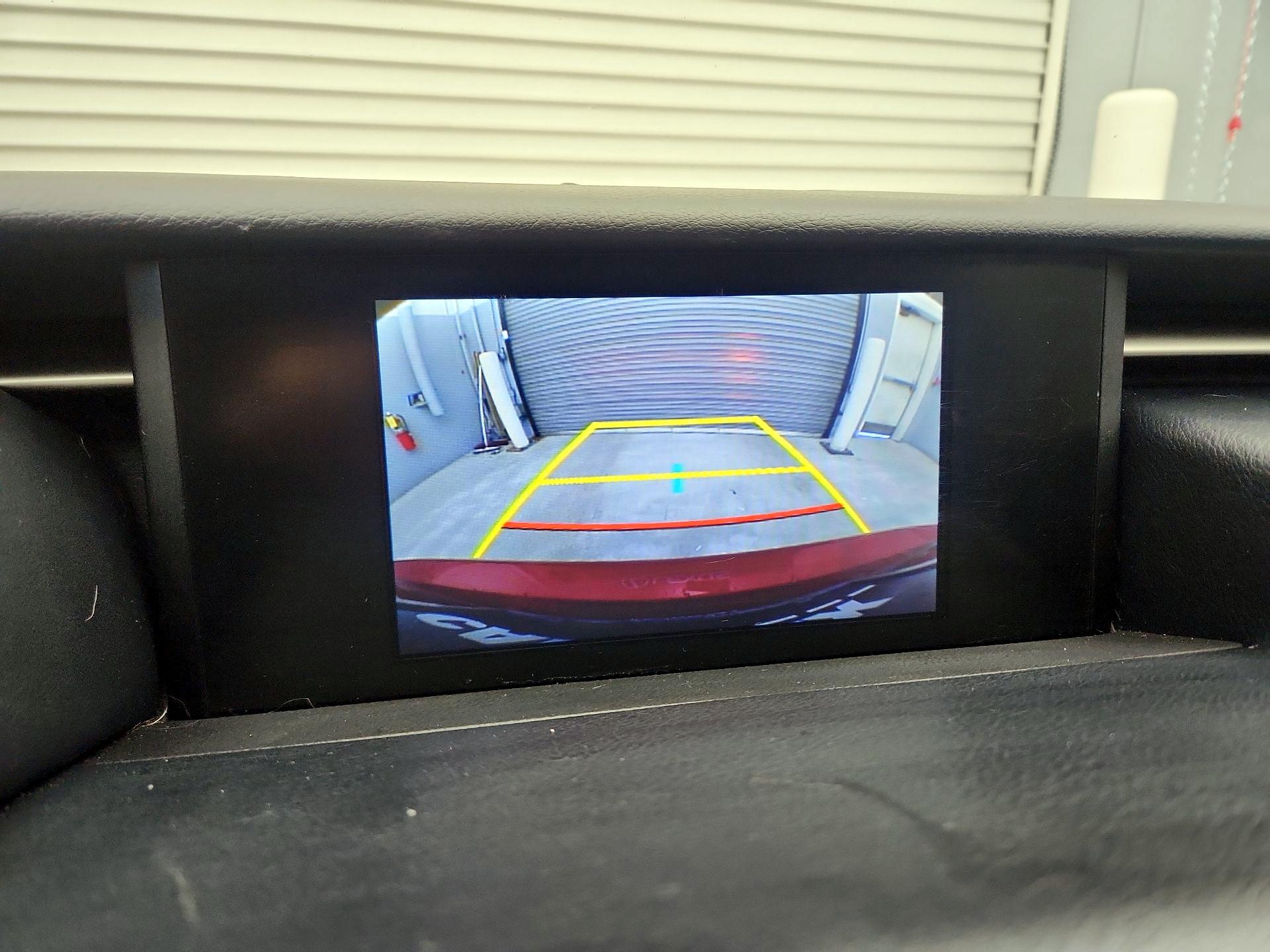 Thumbnail: 2015 Lexus IS - 14