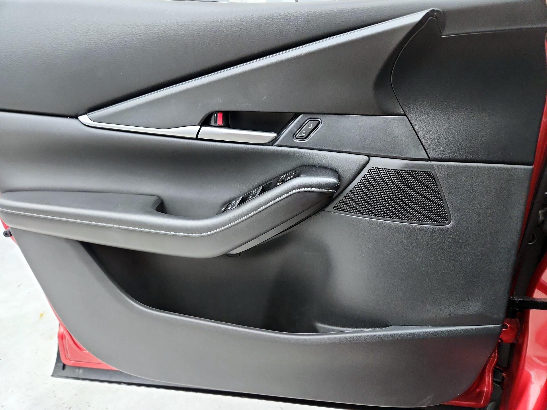 Thumbnail: 2025 Mazda CX-30 - 12