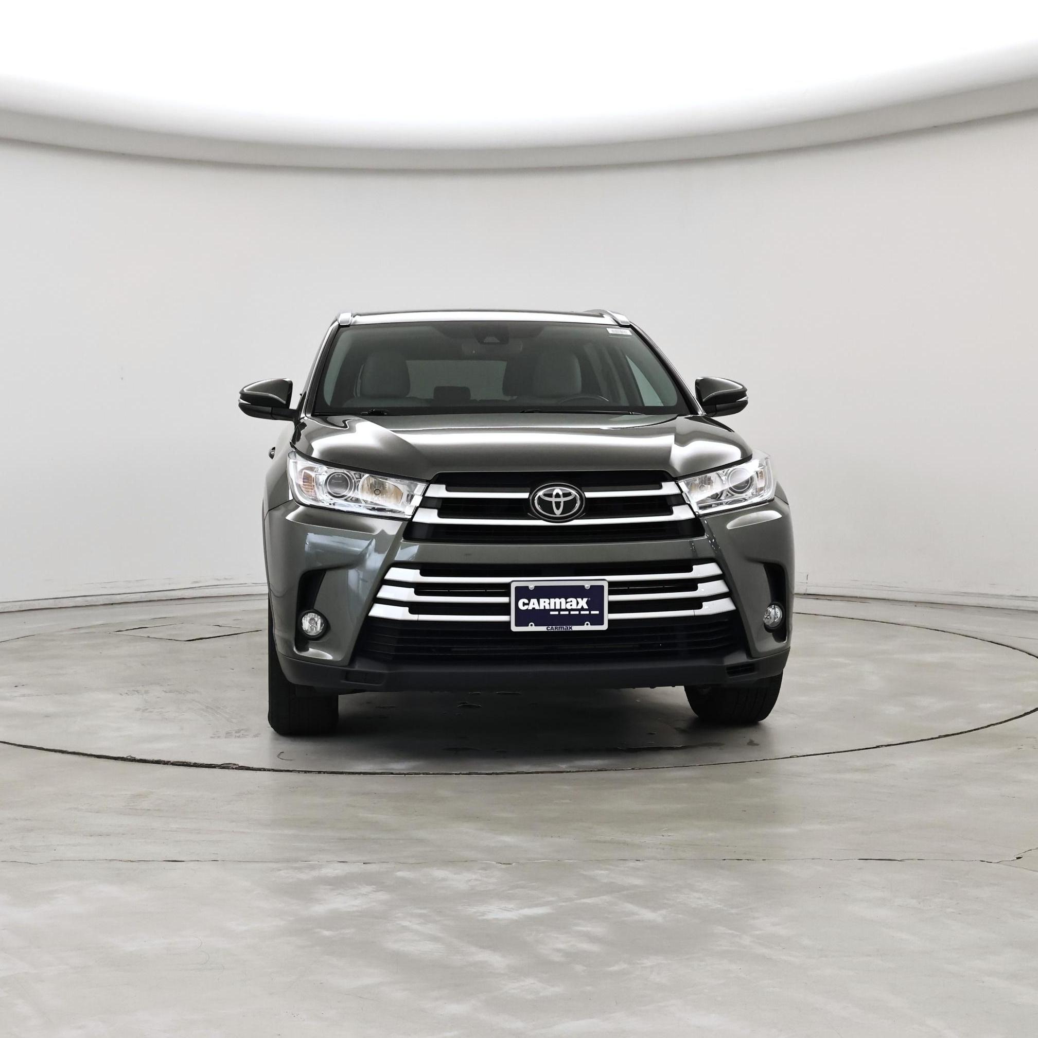 Thumbnail: 2017 Toyota Highlander - 5