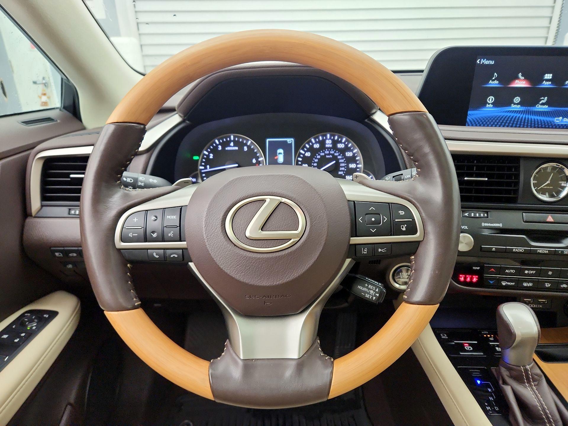 Thumbnail: 2020 Lexus RX - 10