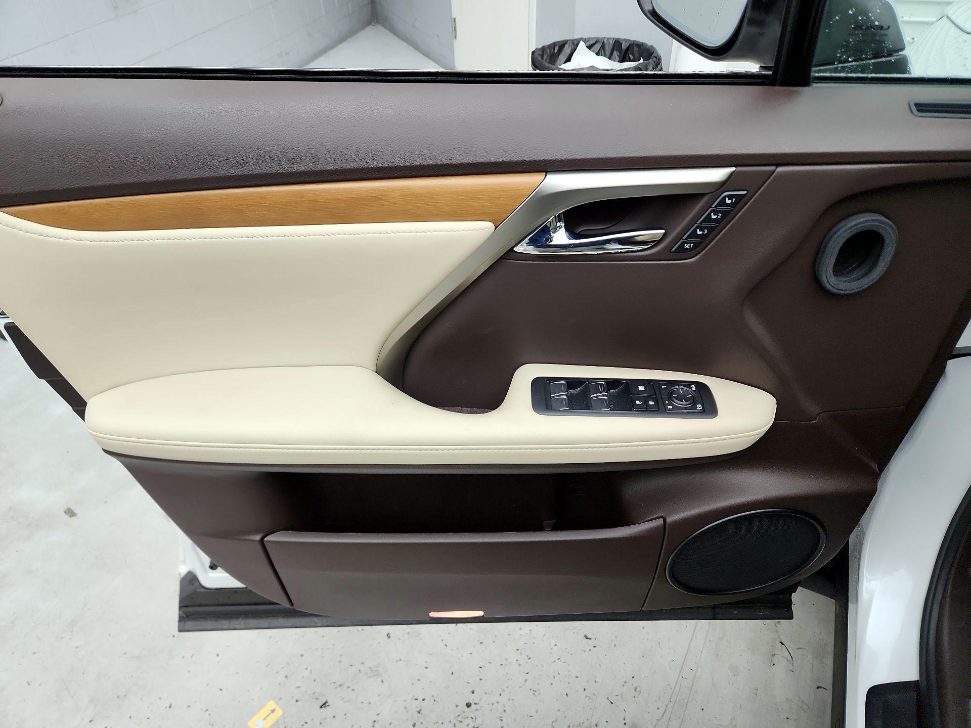 Thumbnail: 2020 Lexus RX - 12