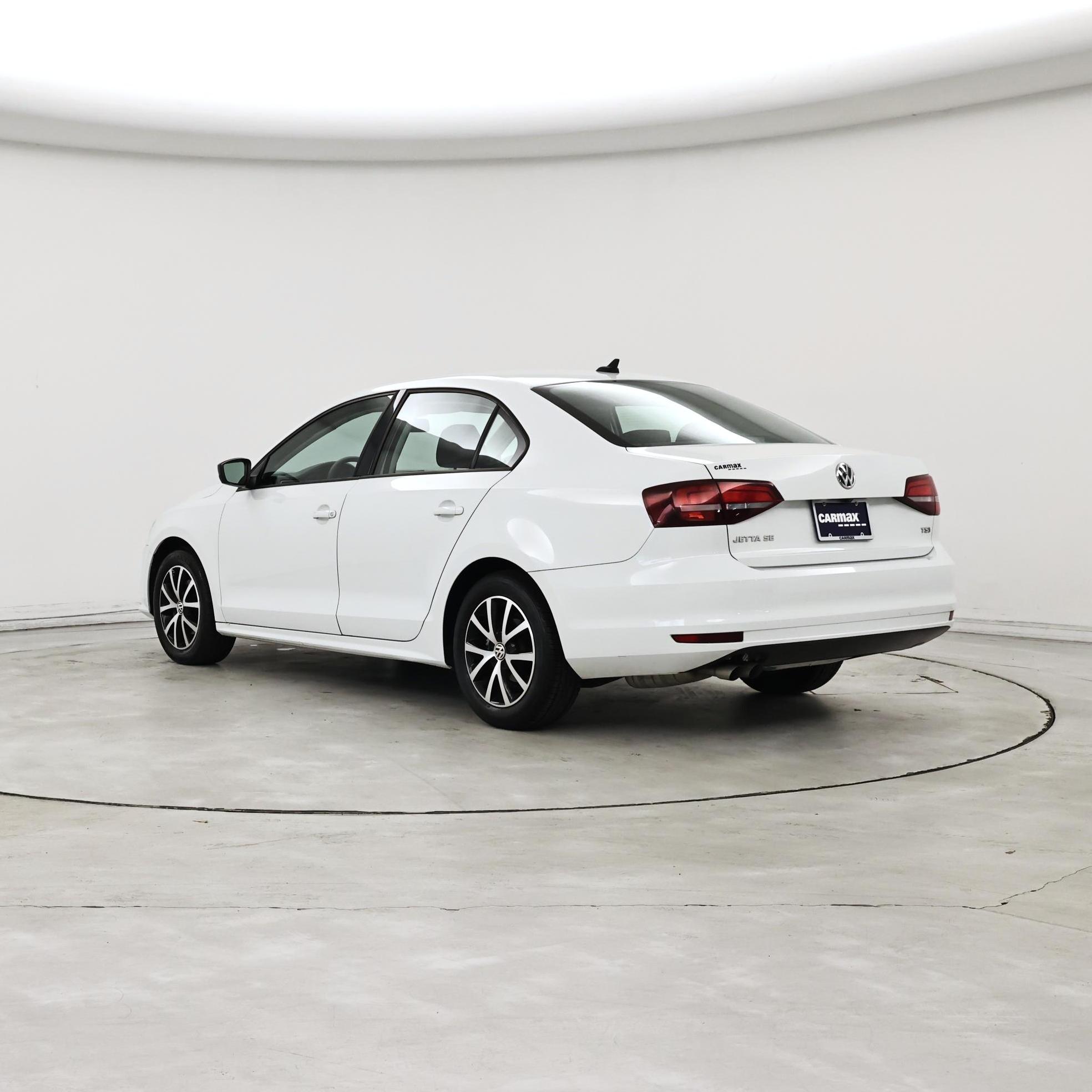 Thumbnail: 2016 Volkswagen Jetta - 2