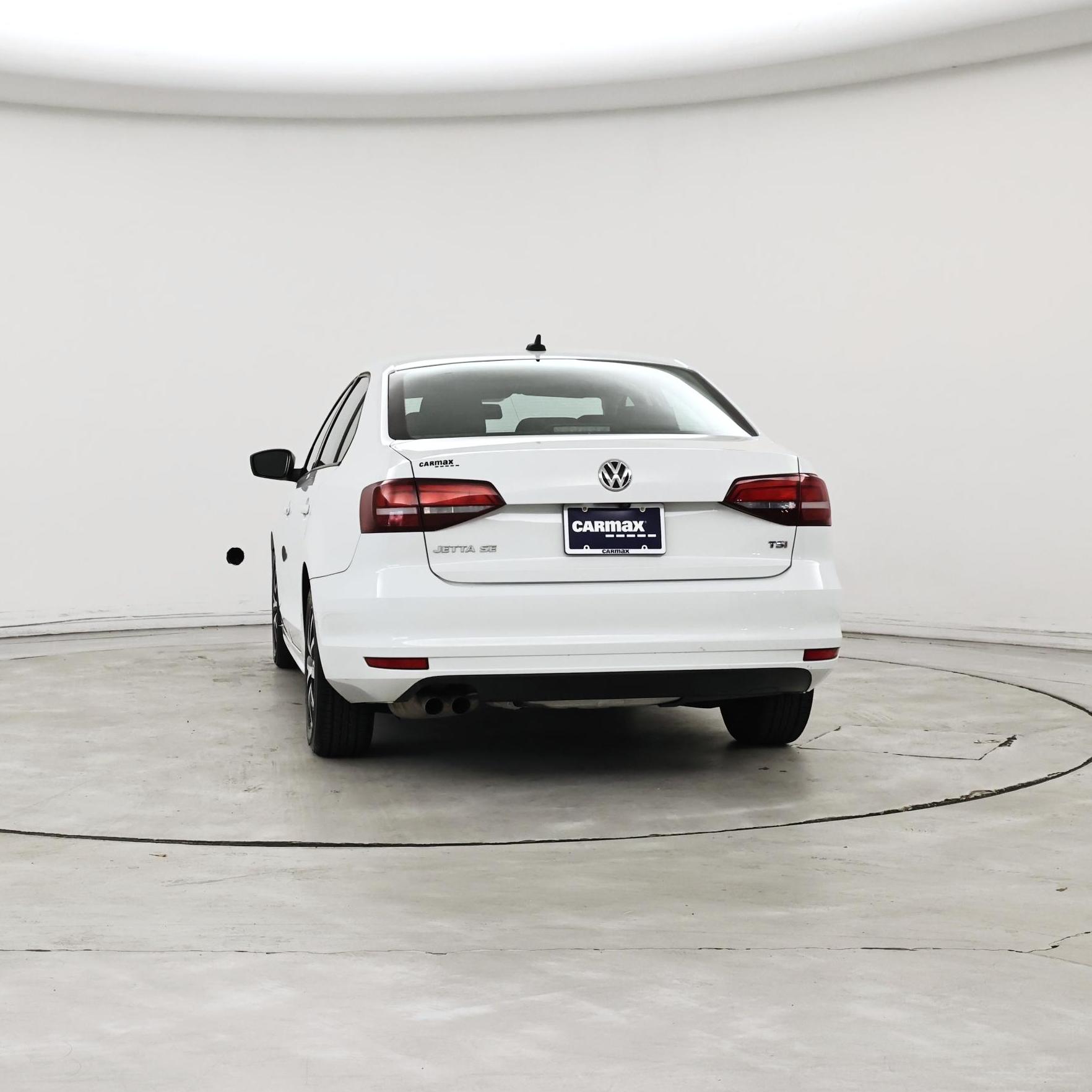 Thumbnail: 2016 Volkswagen Jetta - 6