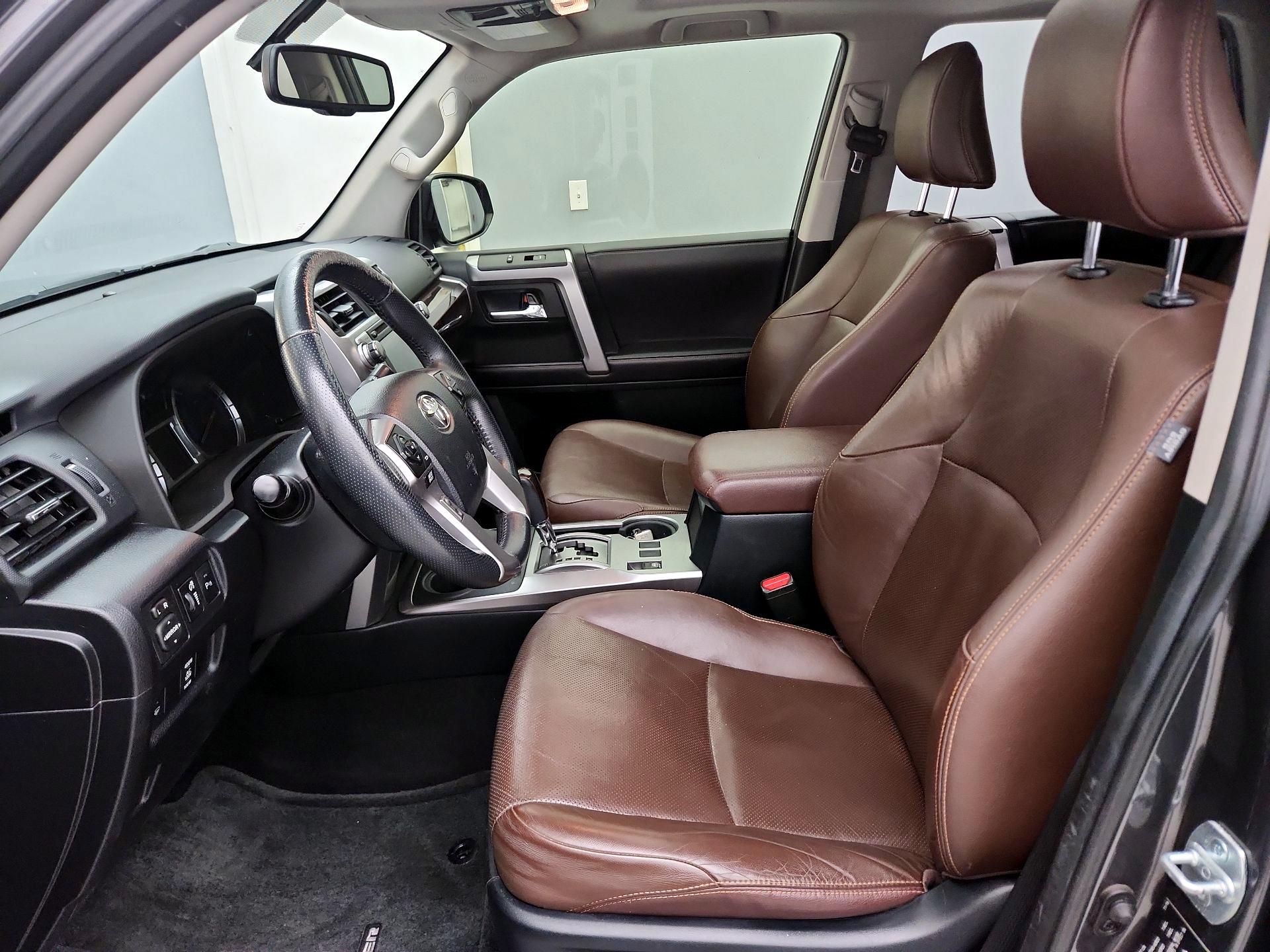 Thumbnail: 2016 Toyota 4Runner - 11
