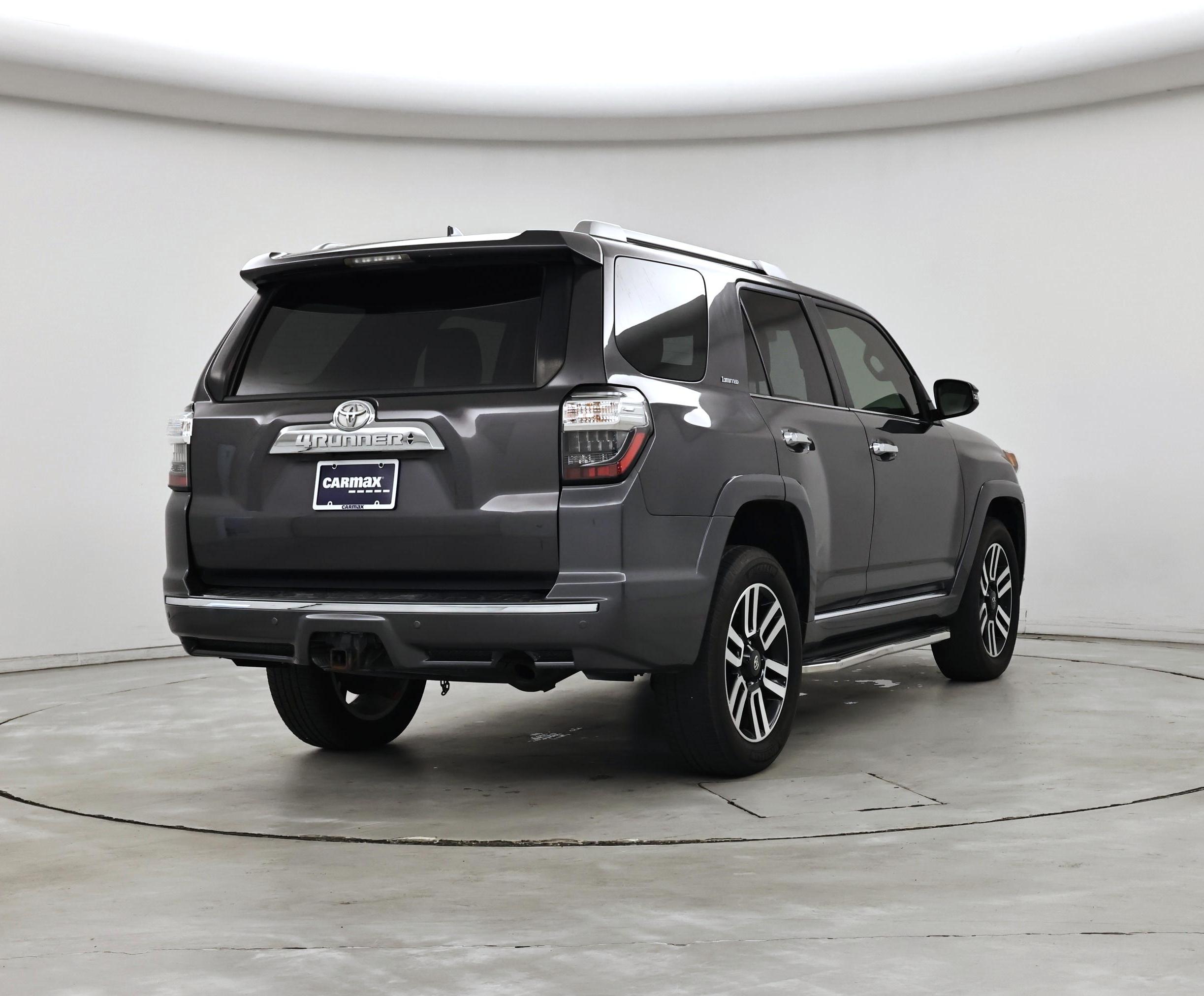 Thumbnail: 2016 Toyota 4Runner - 8