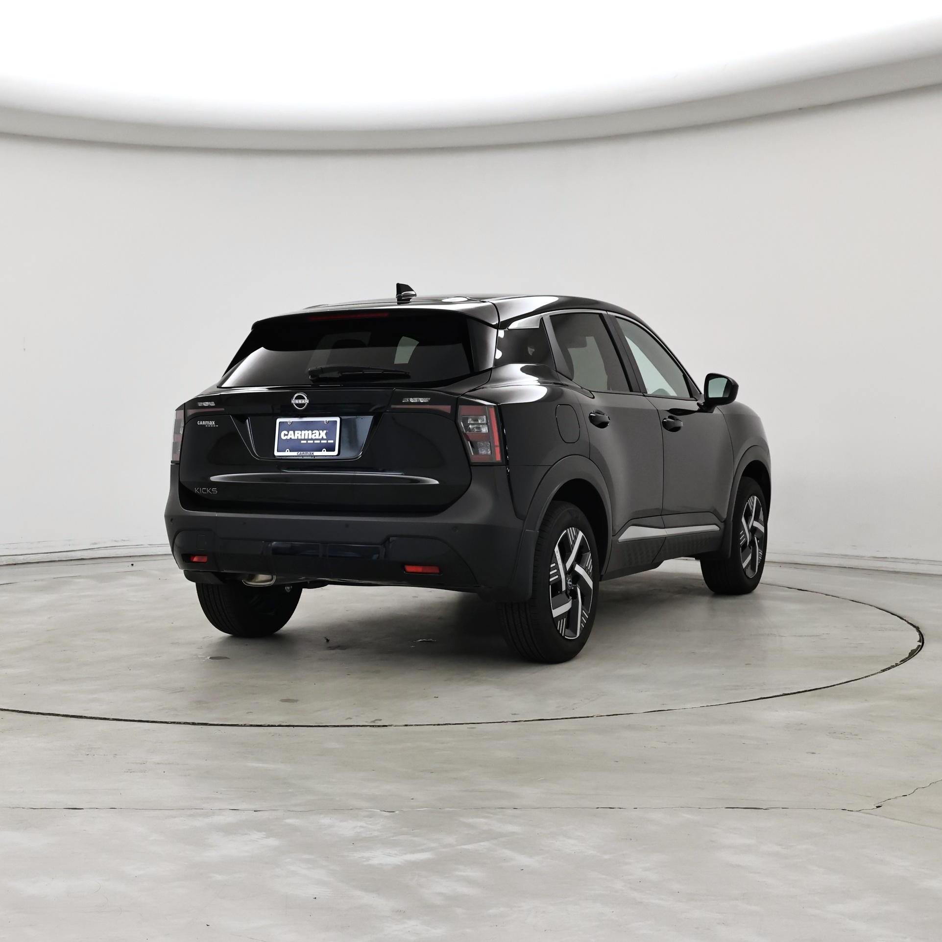 Thumbnail: 2025 Nissan Kicks - 8