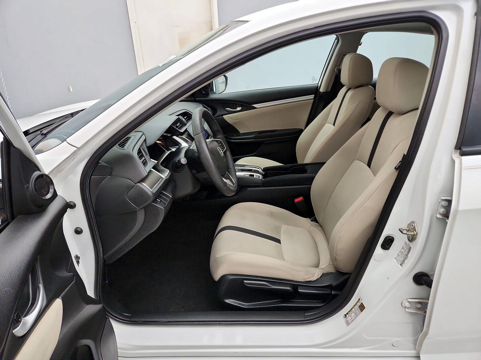 Thumbnail: 2017 Honda Civic - 11