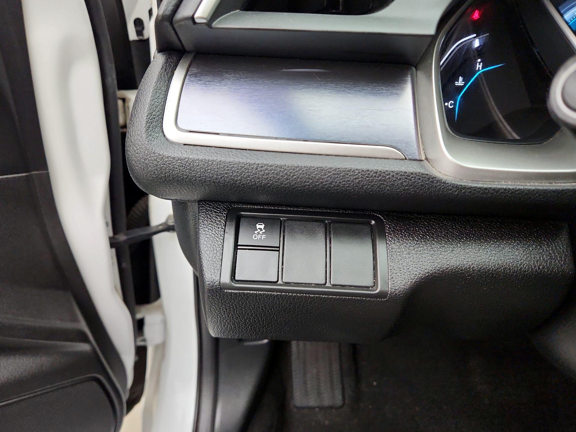 Thumbnail: 2017 Honda Civic - 13