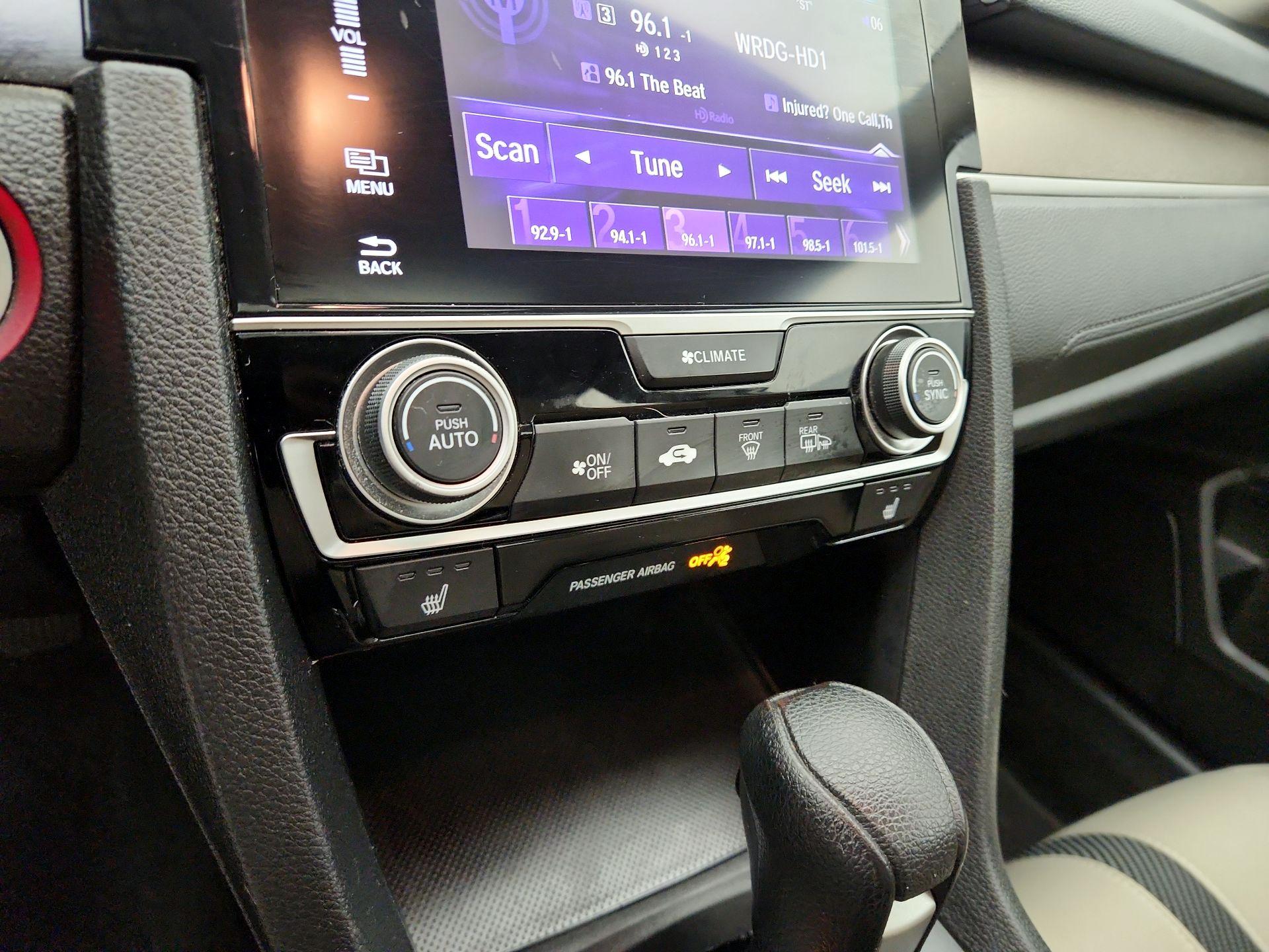 Thumbnail: 2017 Honda Civic - 16