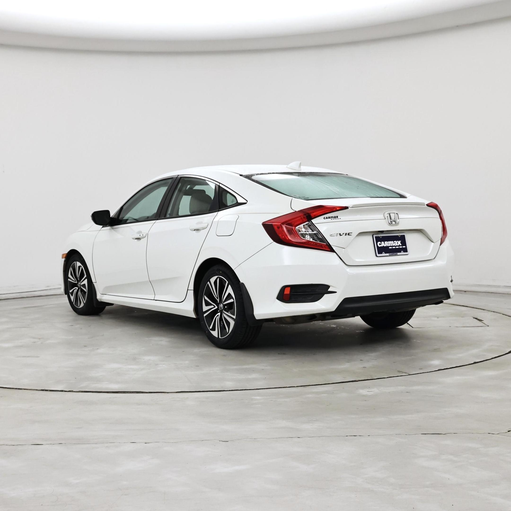 Thumbnail: 2017 Honda Civic - 2