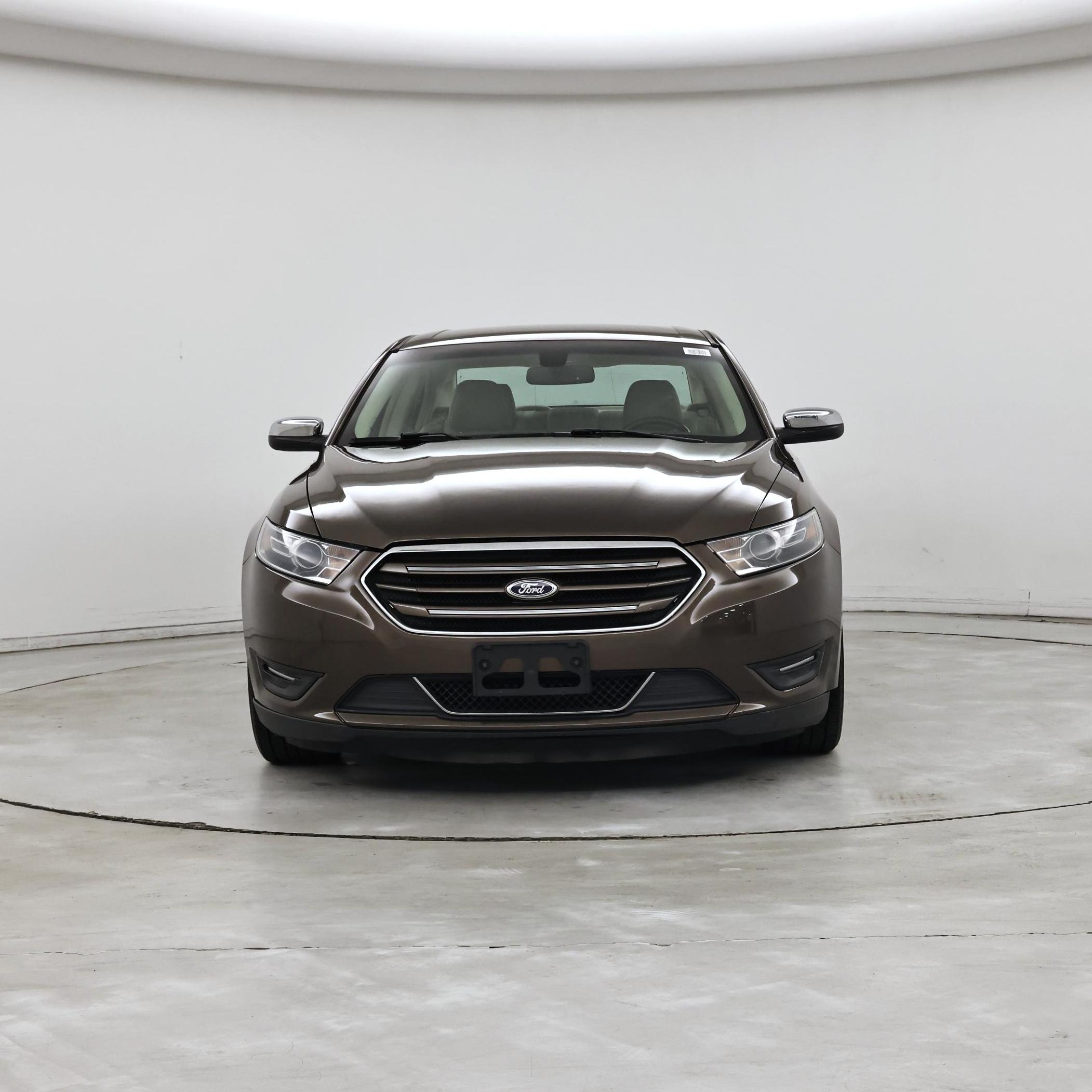 Thumbnail: 2015 Ford Taurus - 5