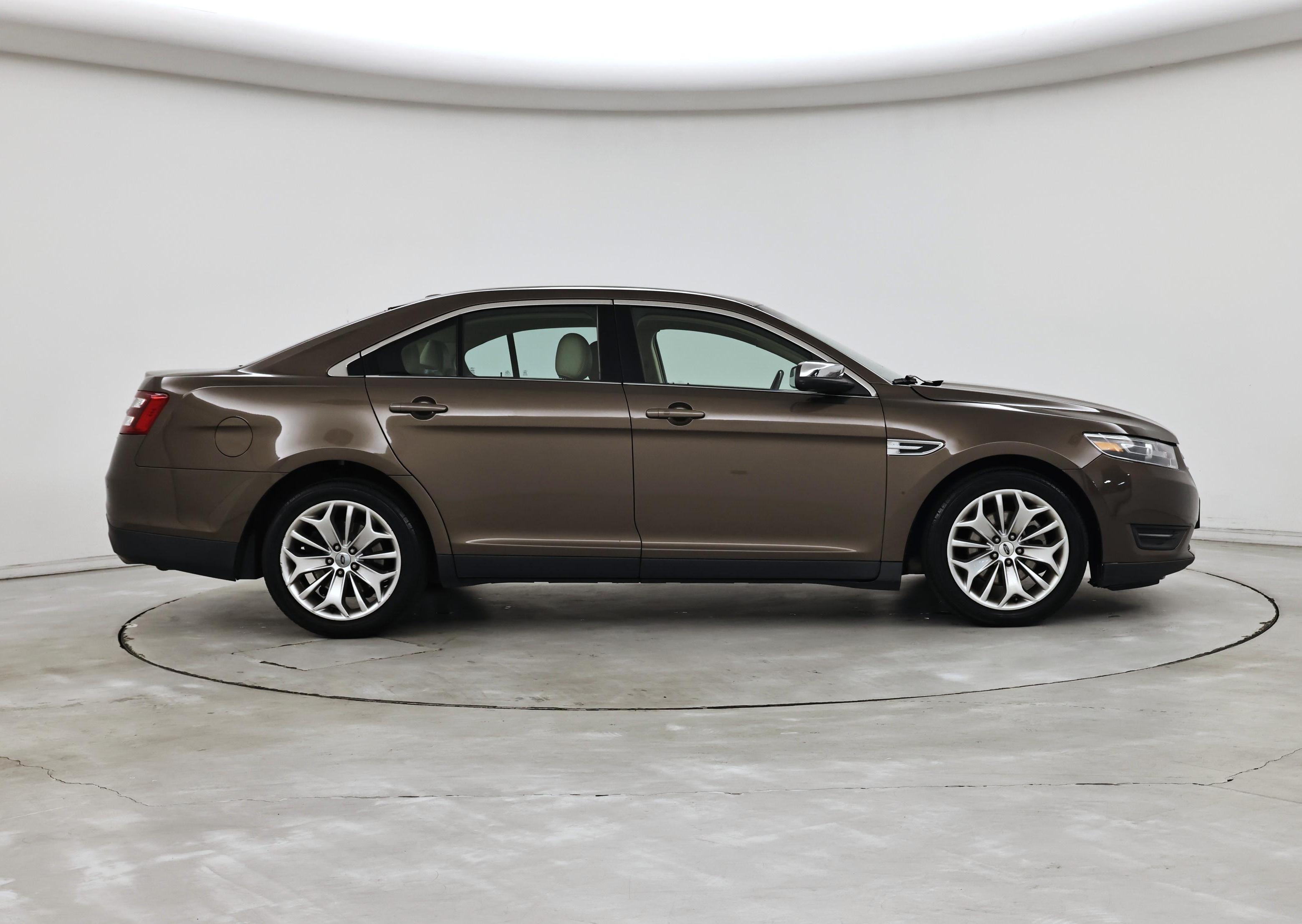 Thumbnail: 2015 Ford Taurus - 7