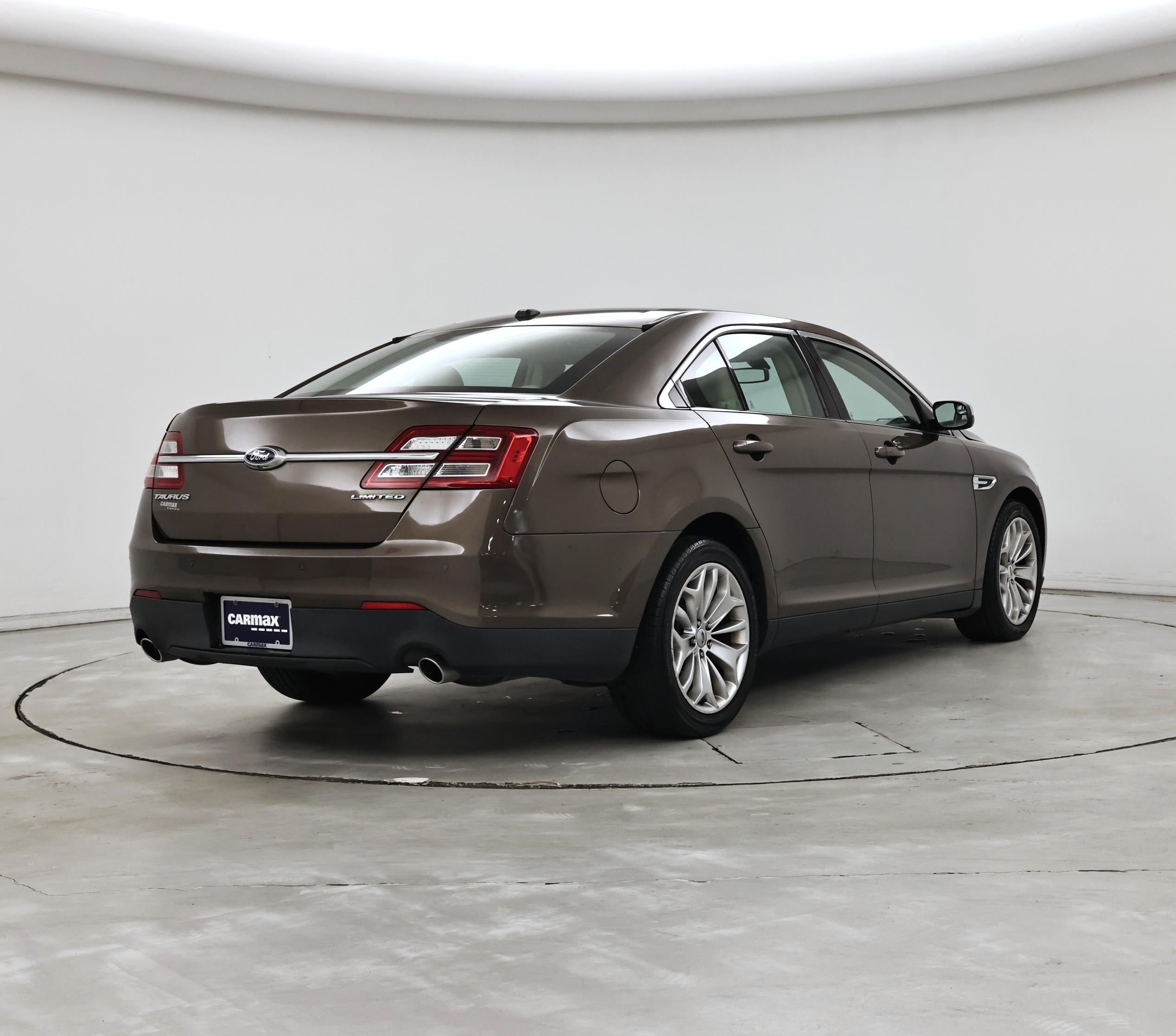 Thumbnail: 2015 Ford Taurus - 8