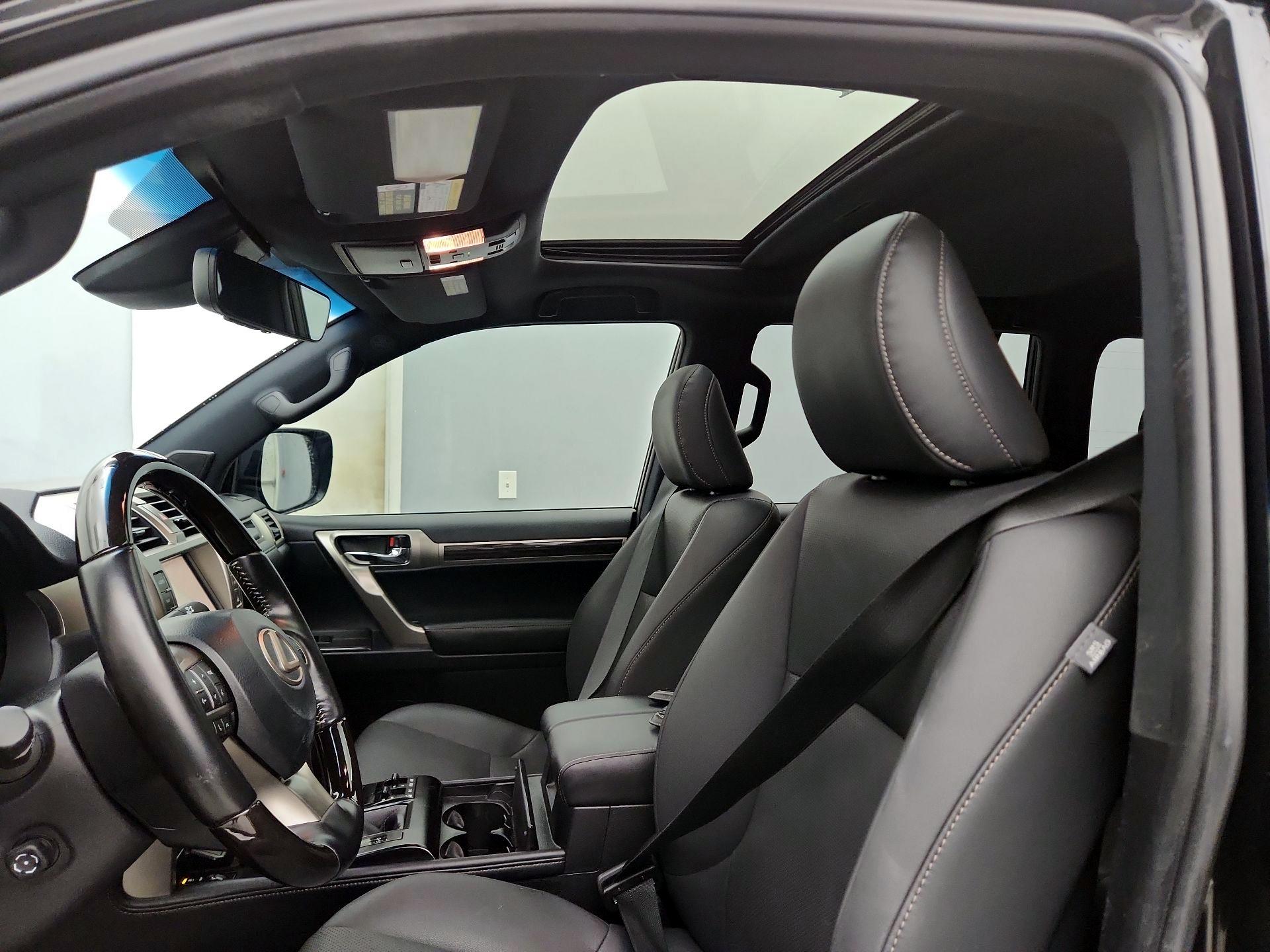 Thumbnail: 2021 Lexus GX - 20