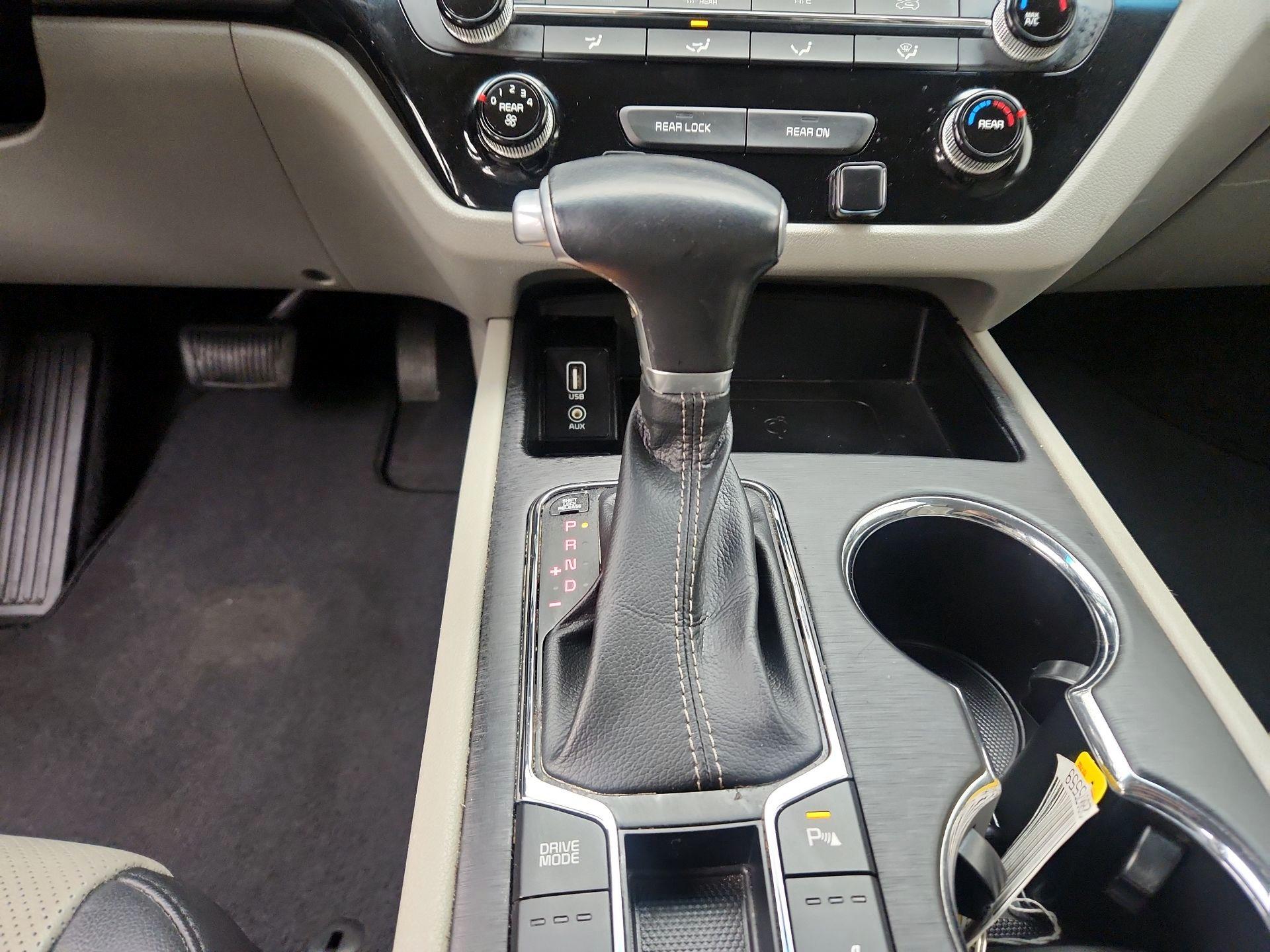 Thumbnail: 2019 Kia Sedona - 17