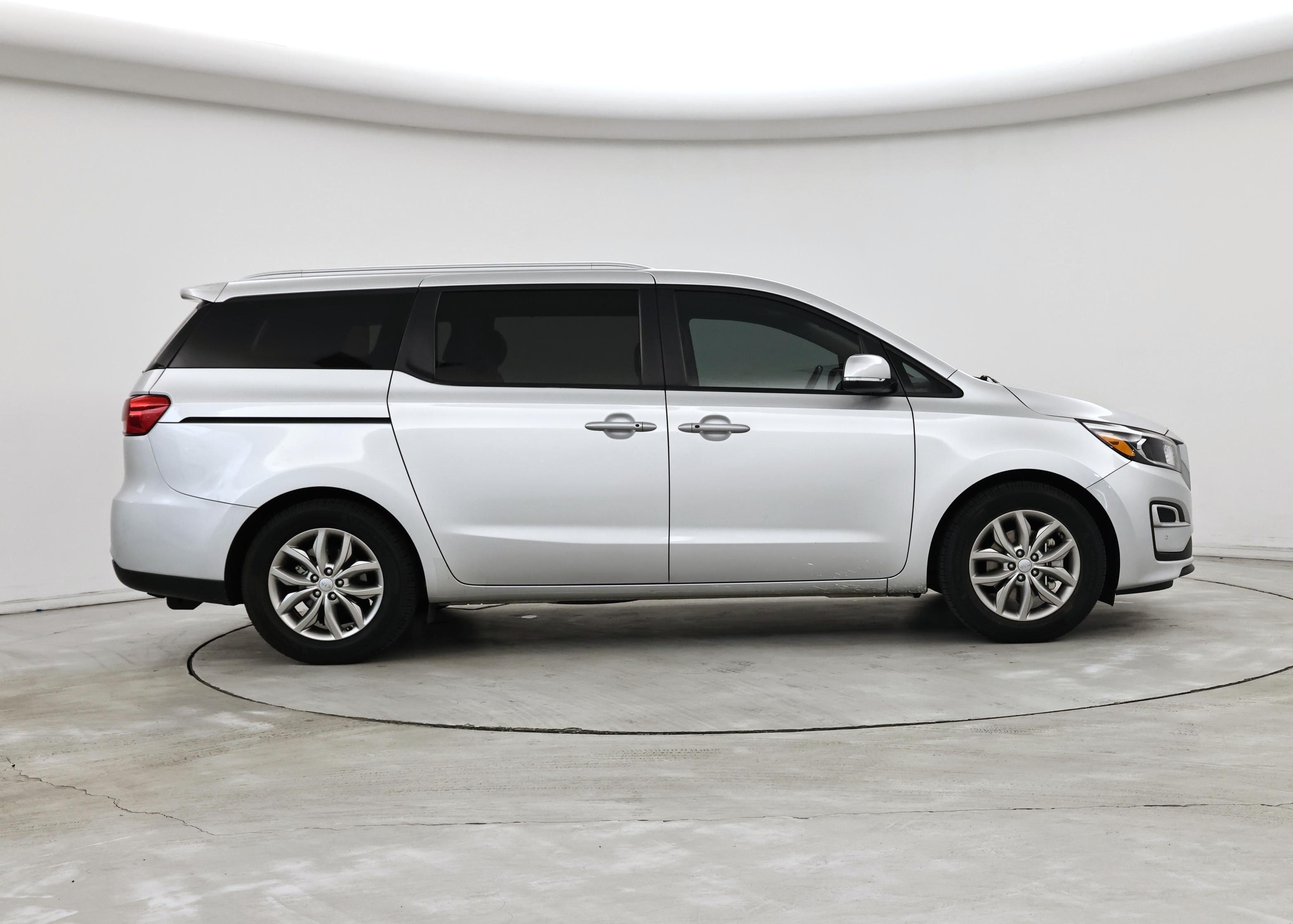 Thumbnail: 2019 Kia Sedona - 7