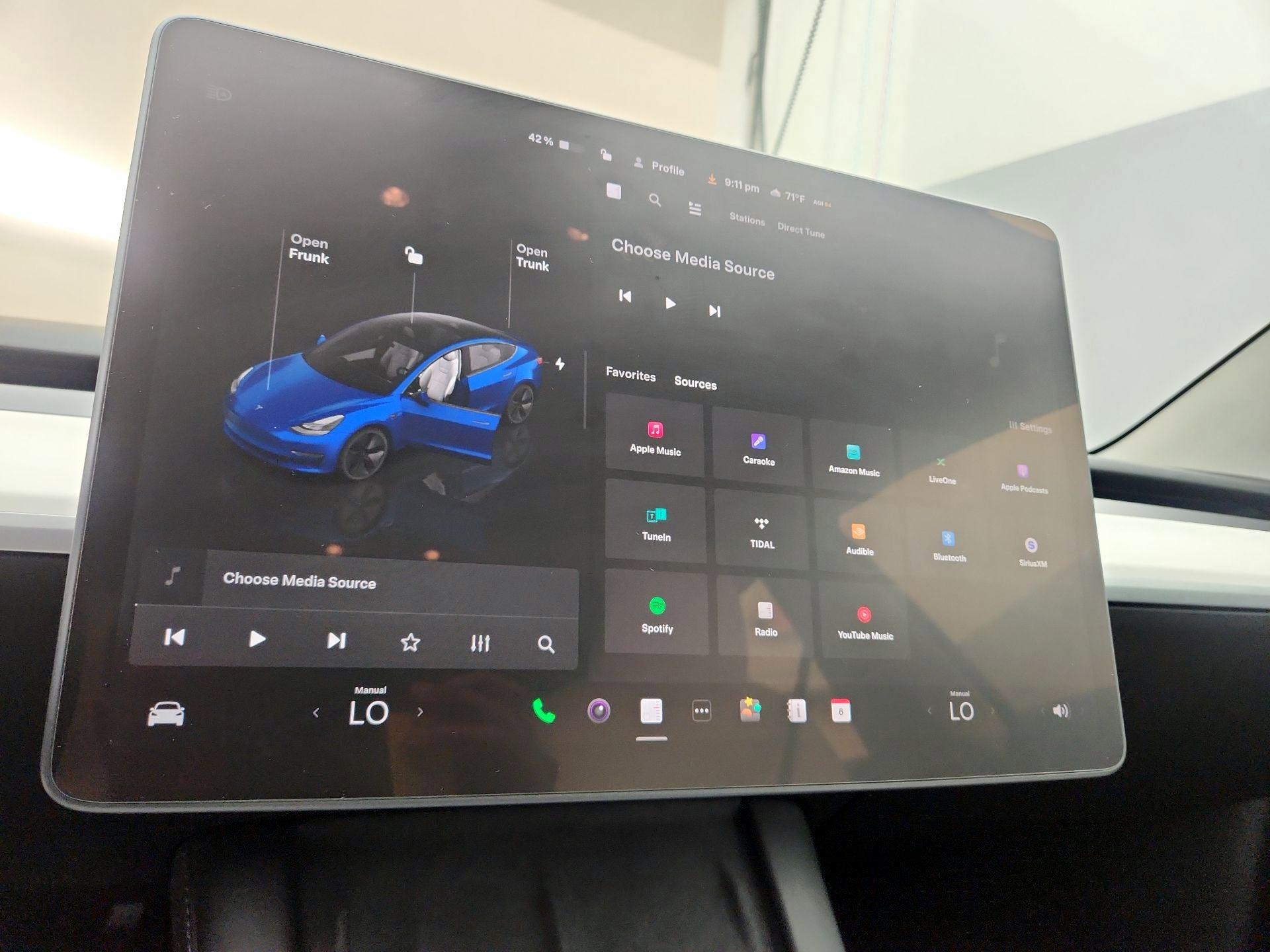 Thumbnail: 2023 Tesla Model 3 - 15