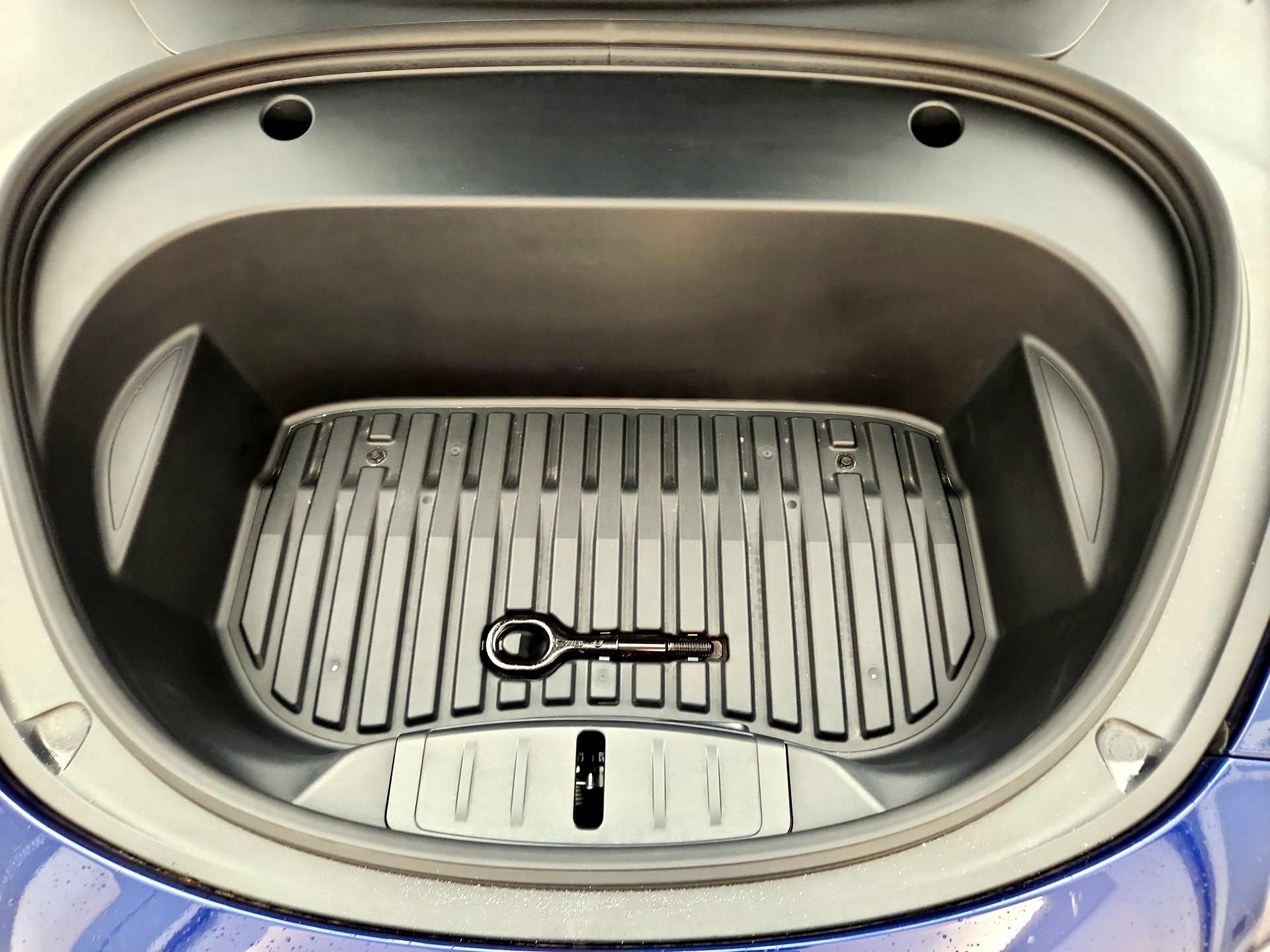 Thumbnail: 2023 Tesla Model 3 - 20