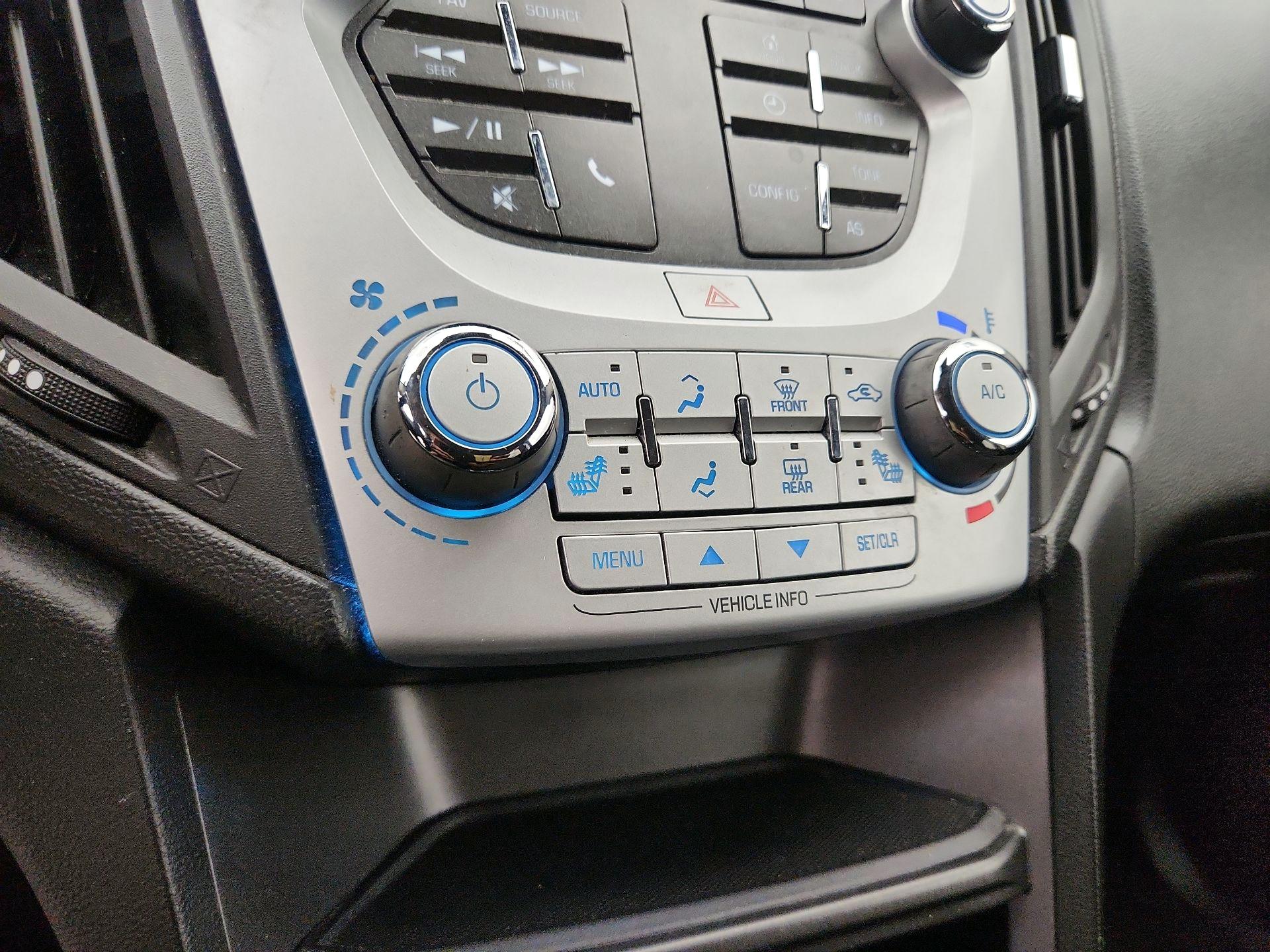 Thumbnail: 2017 Chevrolet Equinox - 15