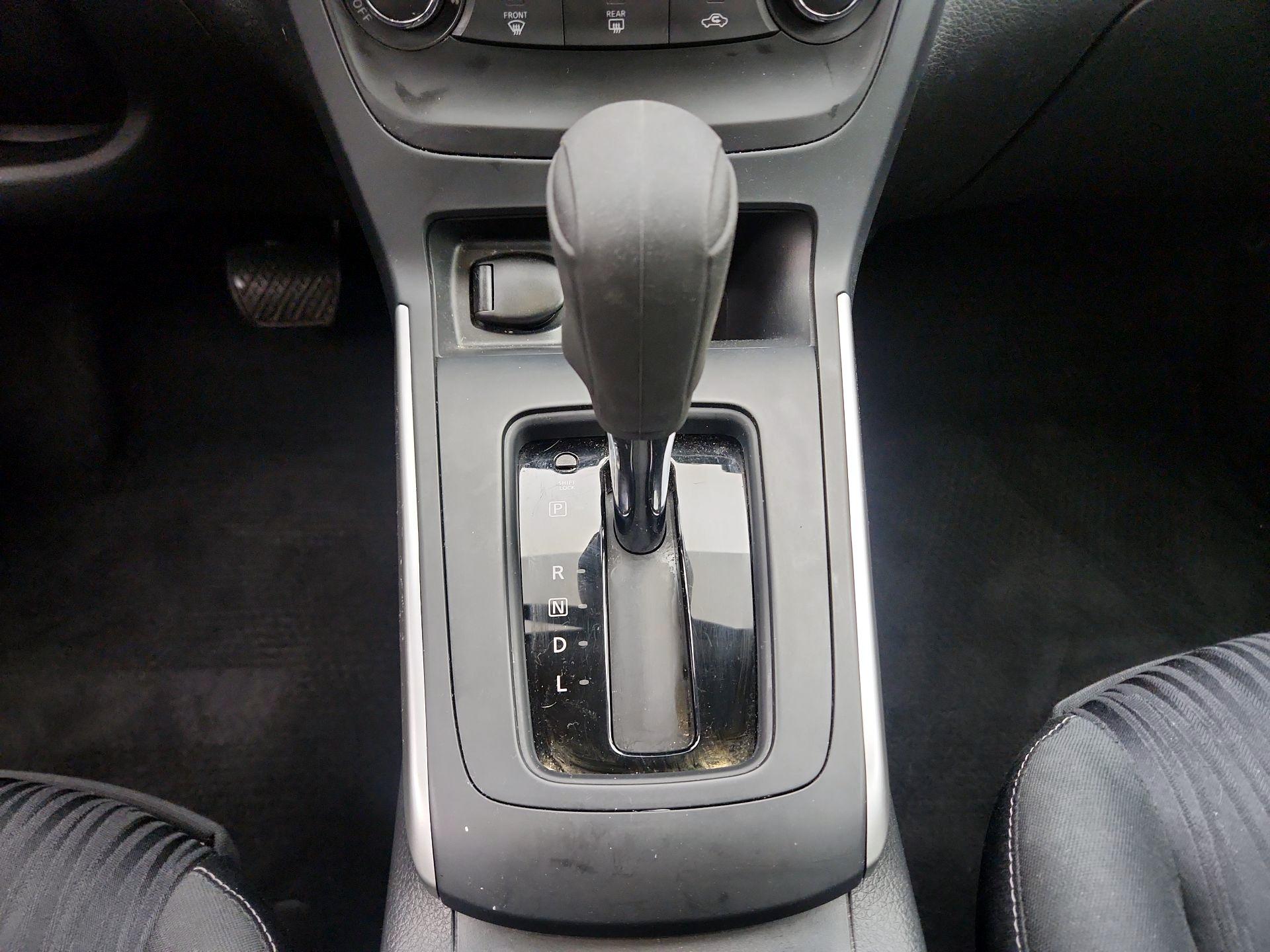 Thumbnail: 2017 Nissan Sentra - 17