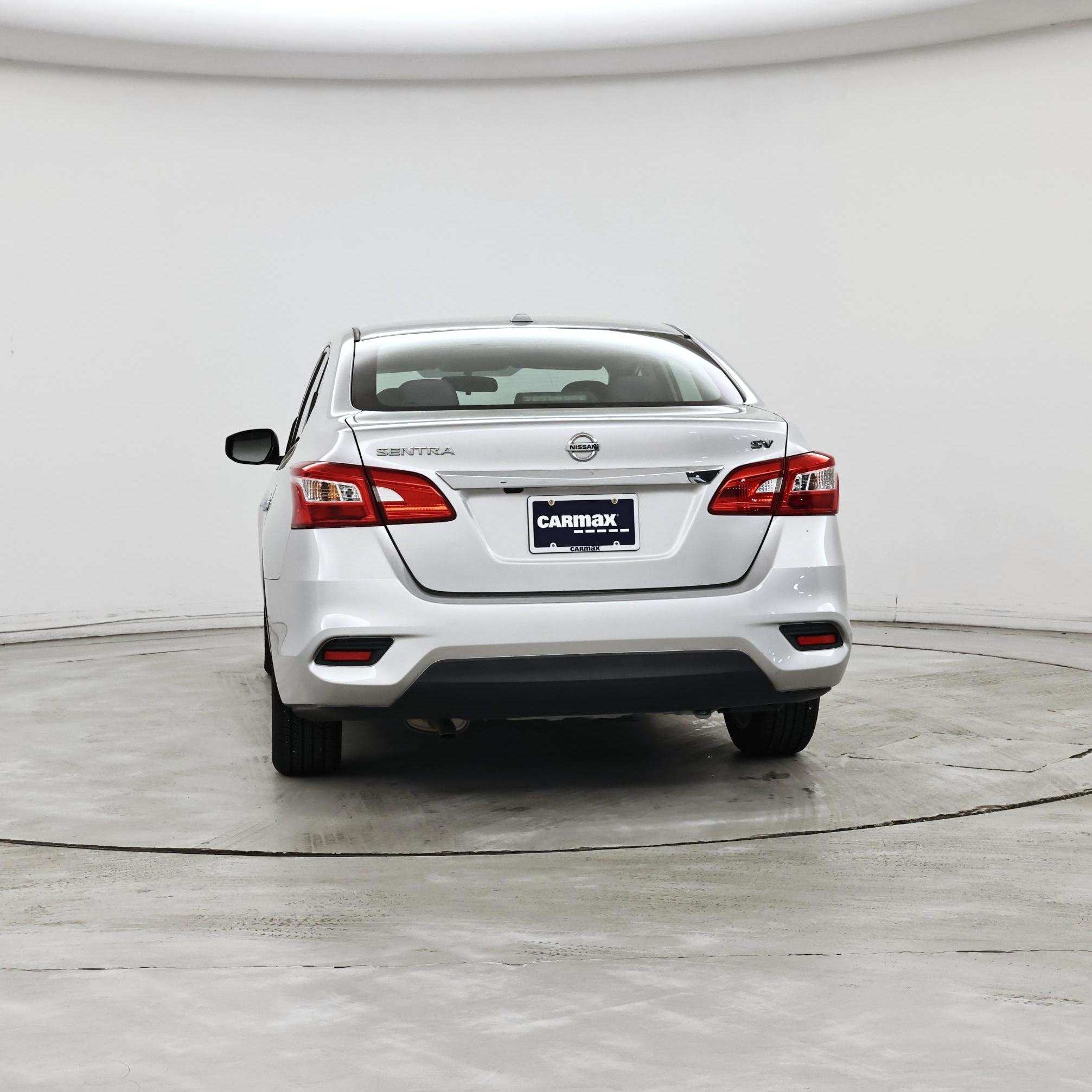 Thumbnail: 2017 Nissan Sentra - 6