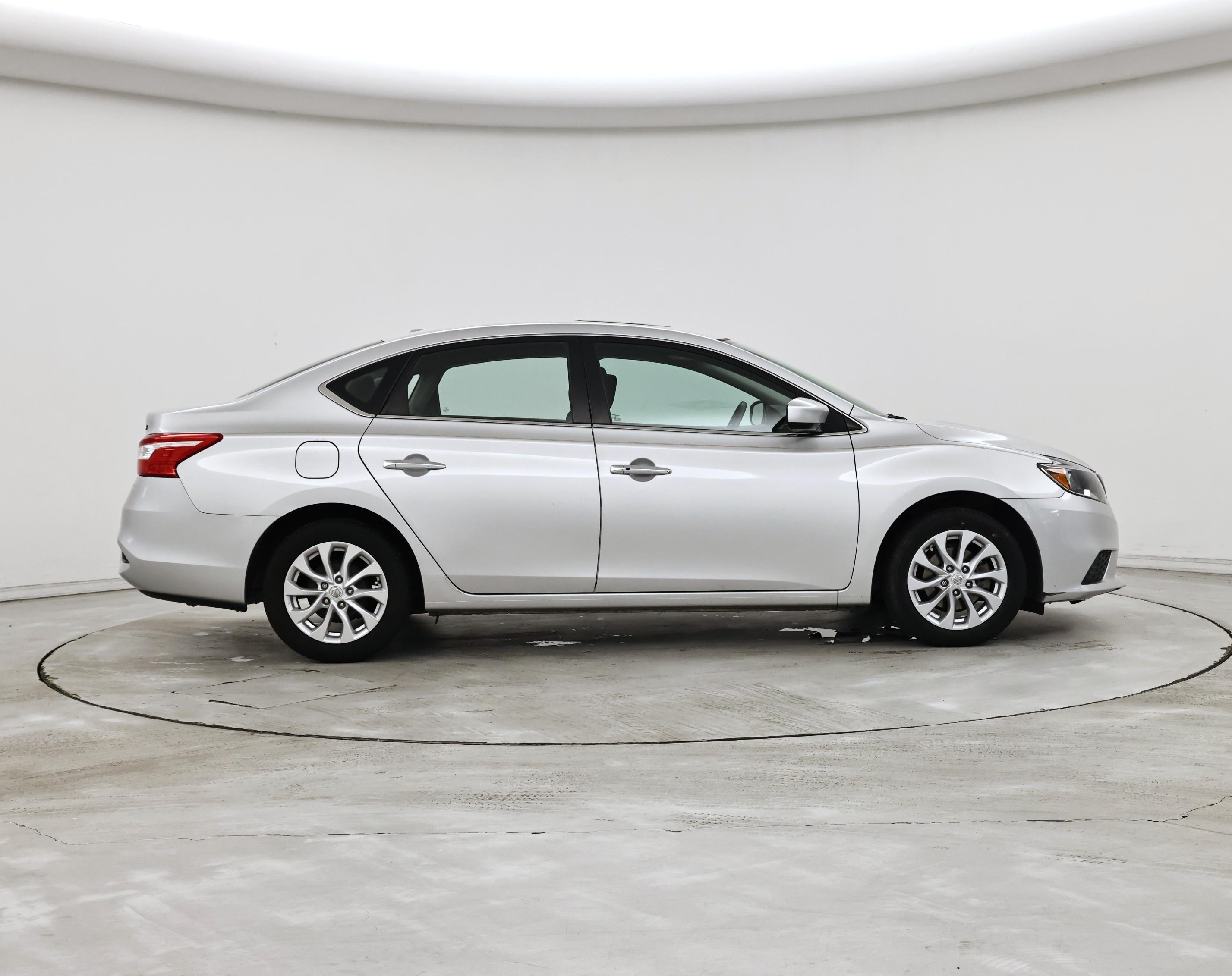 Thumbnail: 2017 Nissan Sentra - 7