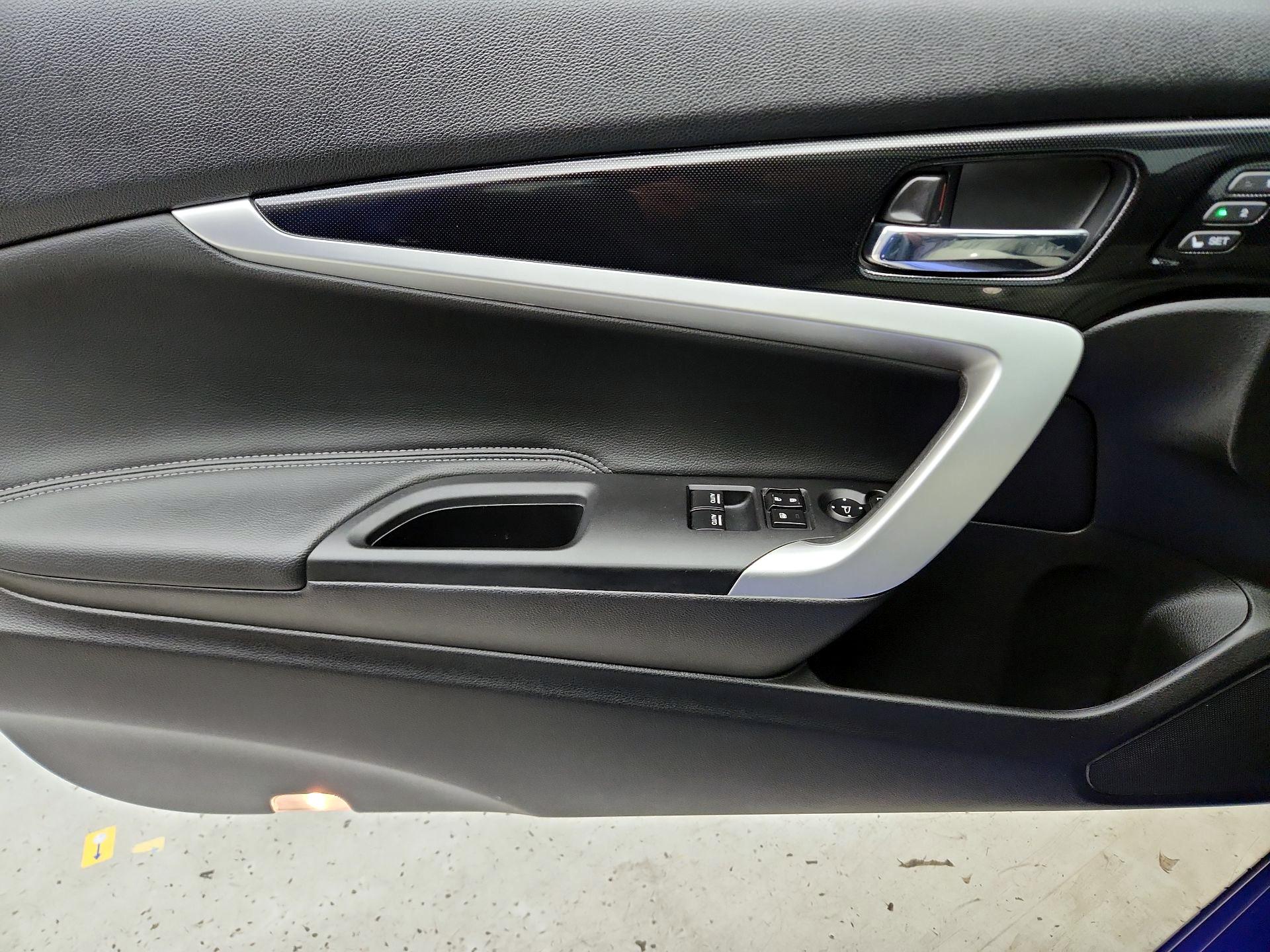 Thumbnail: 2015 Honda Accord - 12