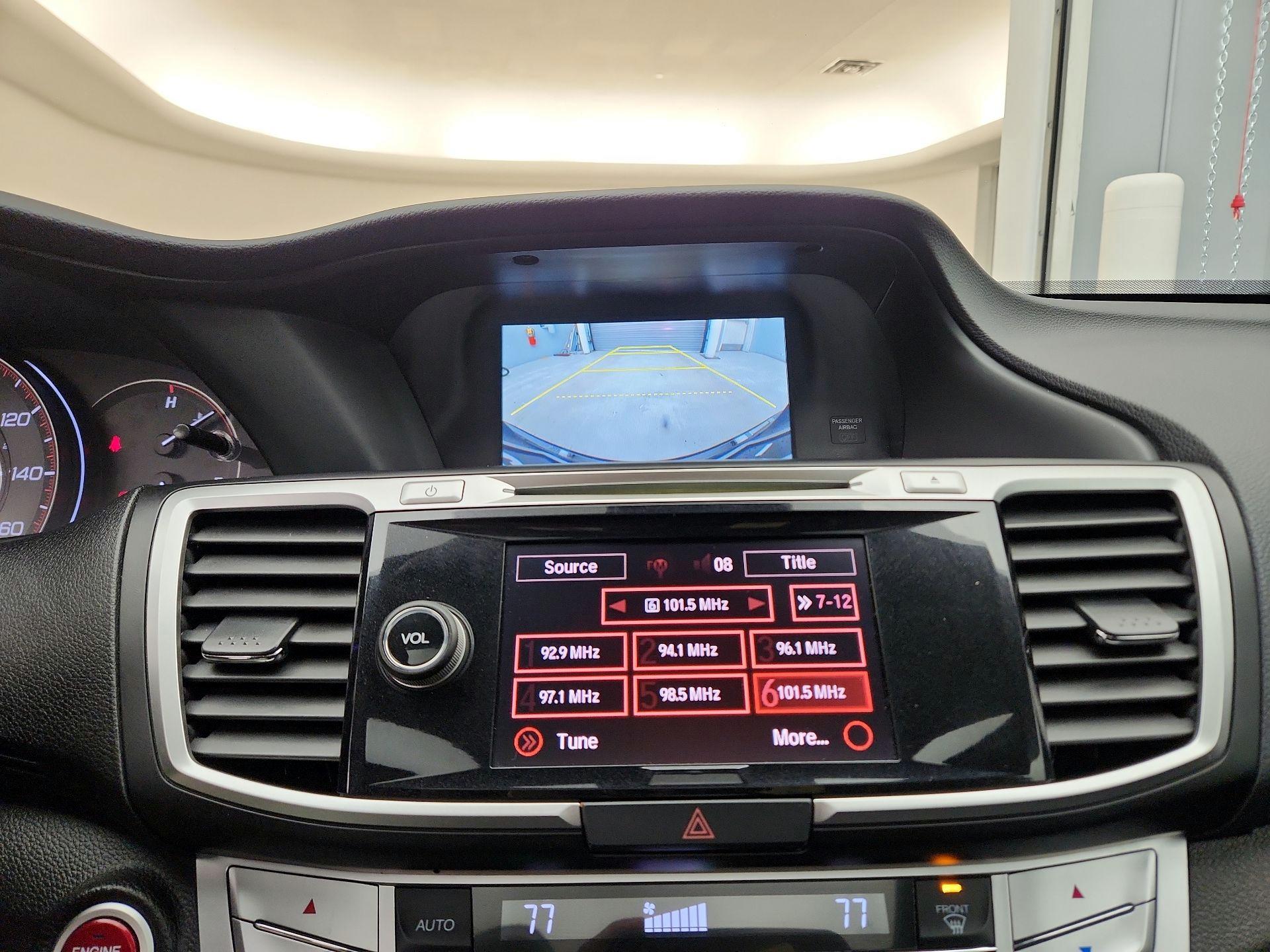 Thumbnail: 2015 Honda Accord - 14