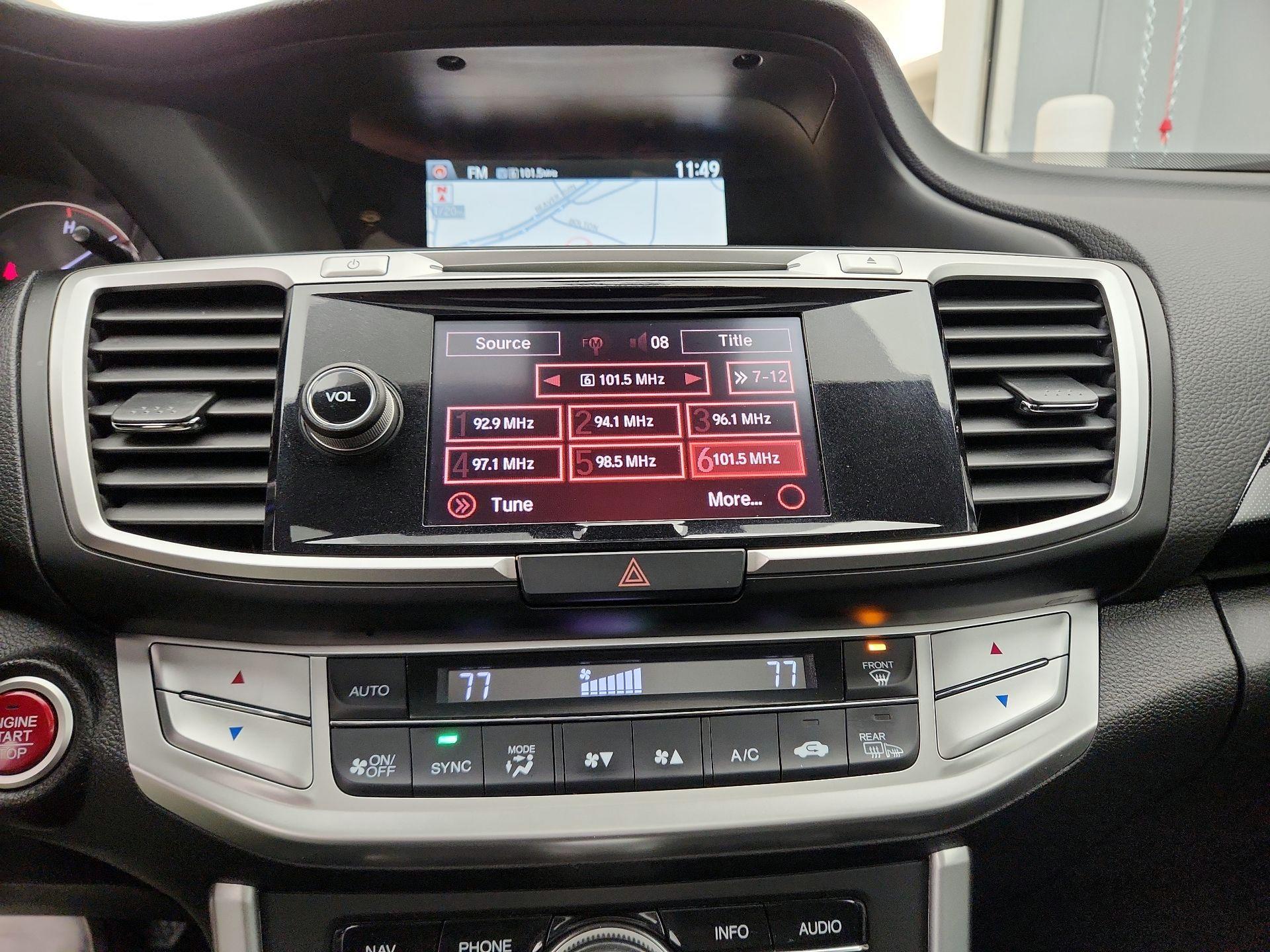 Thumbnail: 2015 Honda Accord - 15