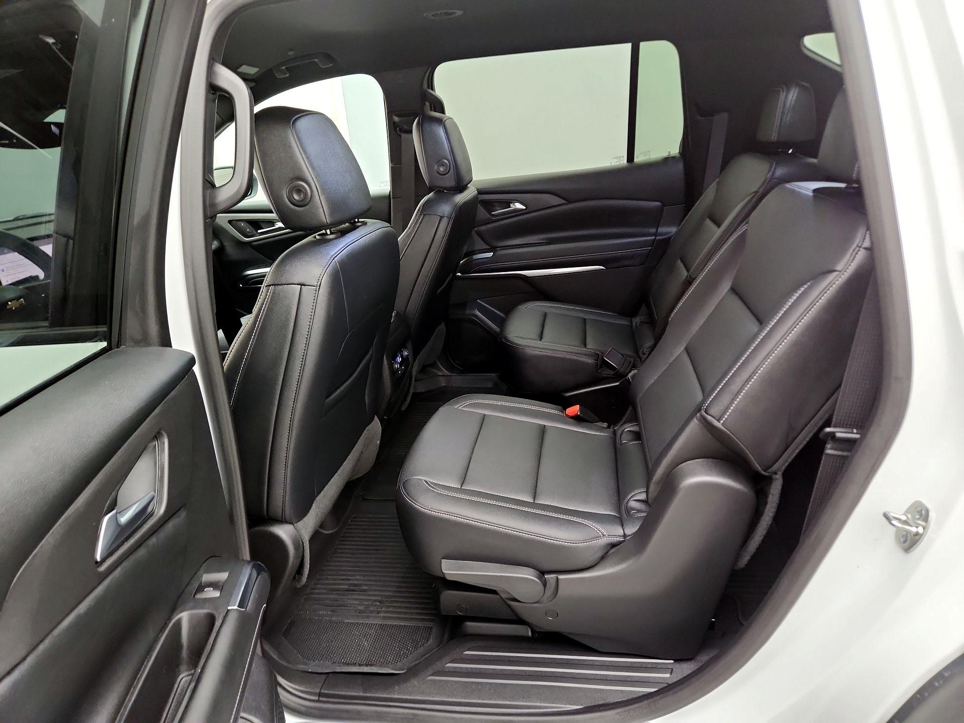 Thumbnail: 2025 Chevrolet Traverse - 20