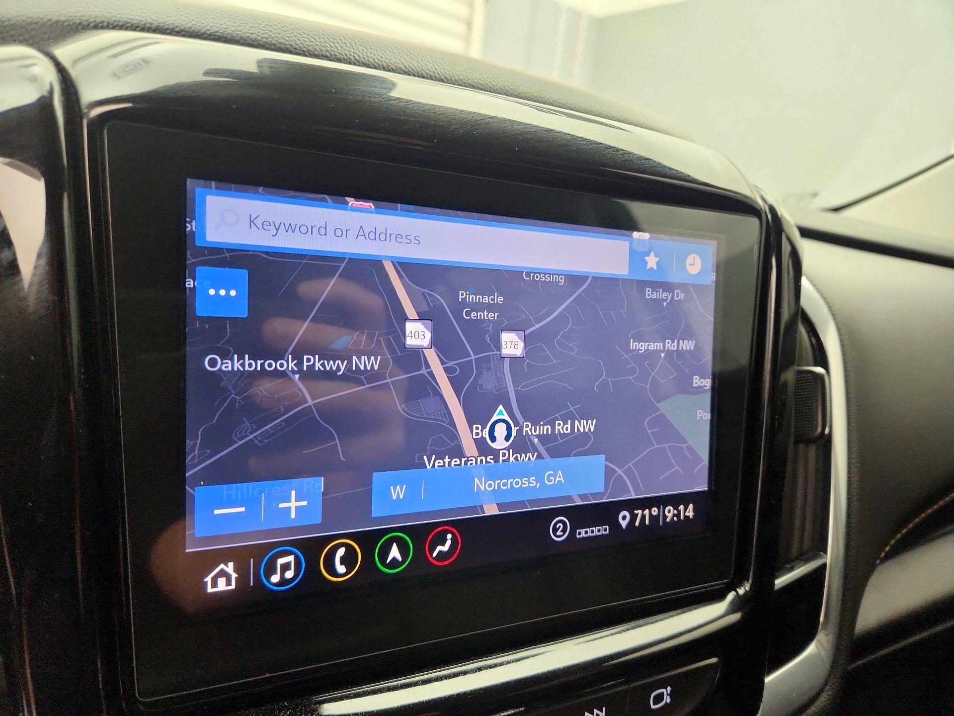 Thumbnail: 2020 Chevrolet Traverse - 14
