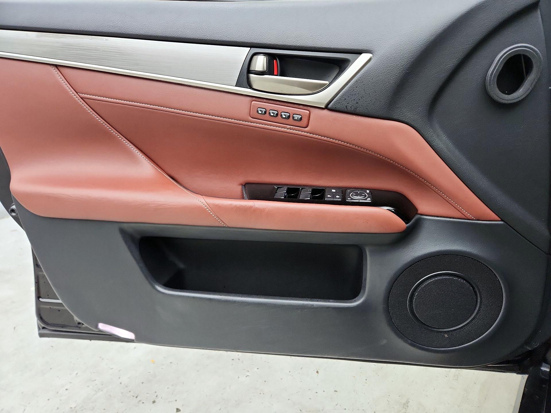 Thumbnail: 2015 Lexus GS - 12