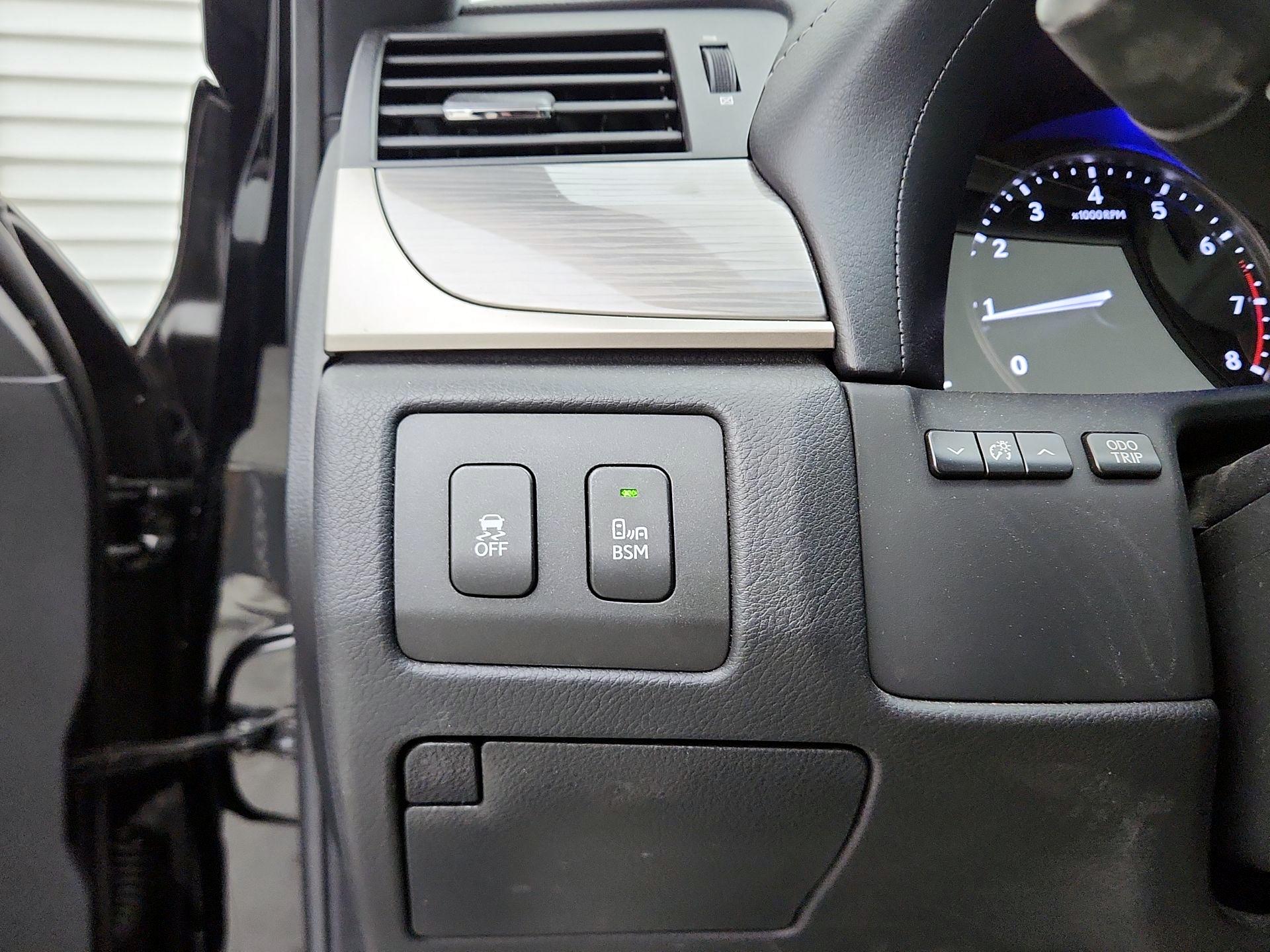 Thumbnail: 2015 Lexus GS - 13