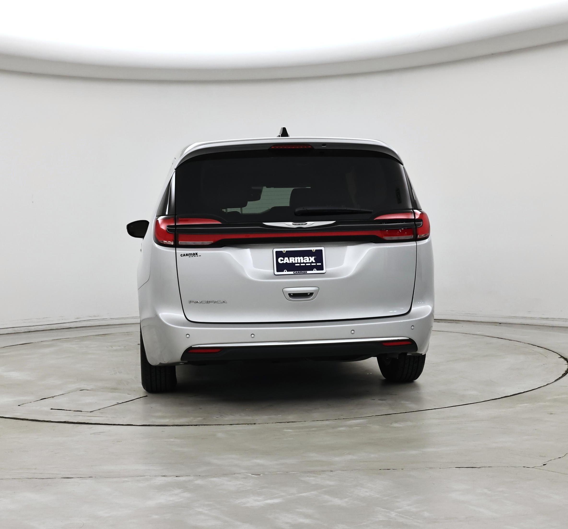 Thumbnail: 2024 Chrysler Pacifica - 6