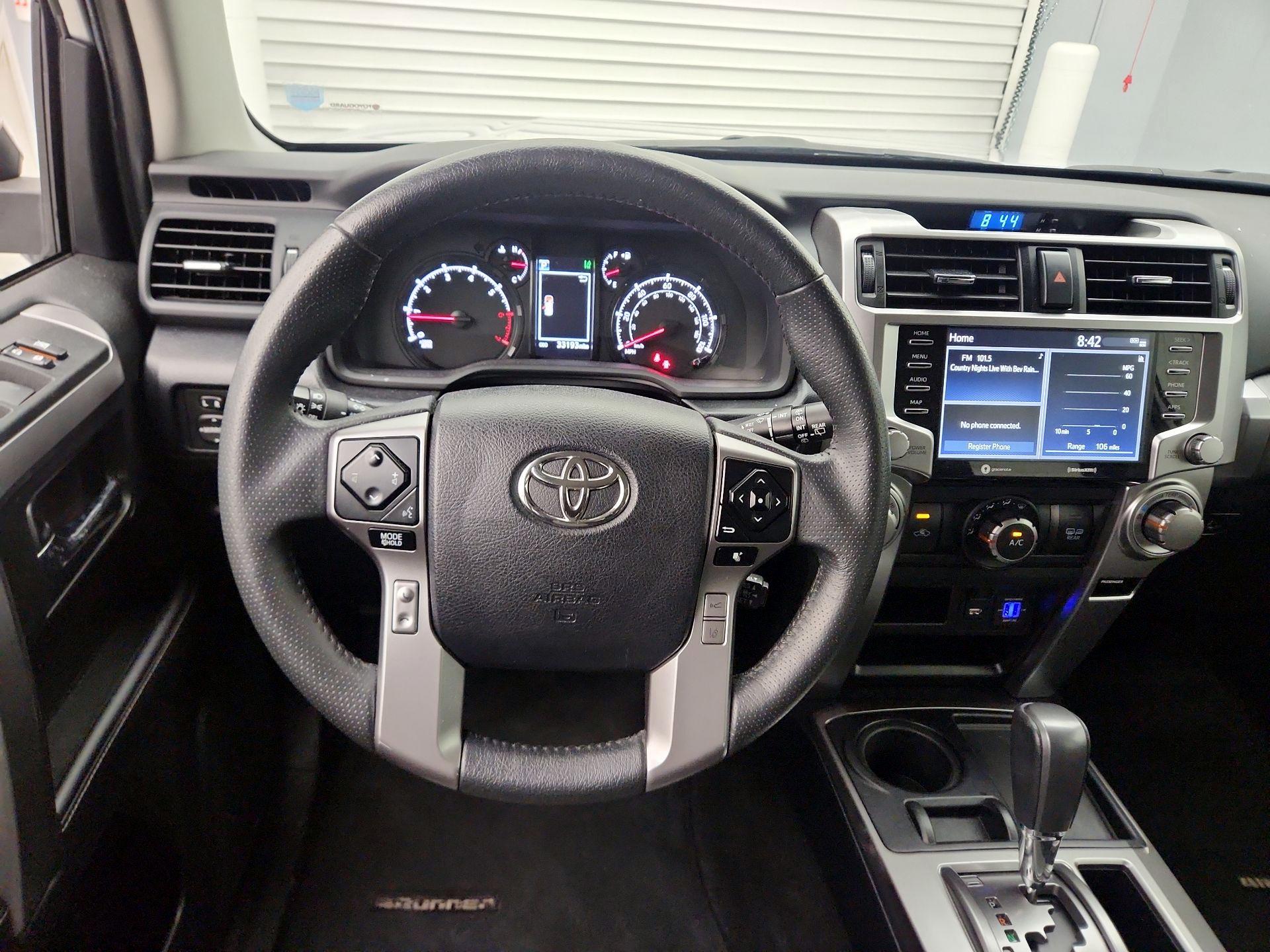 Thumbnail: 2022 Toyota 4Runner - 10