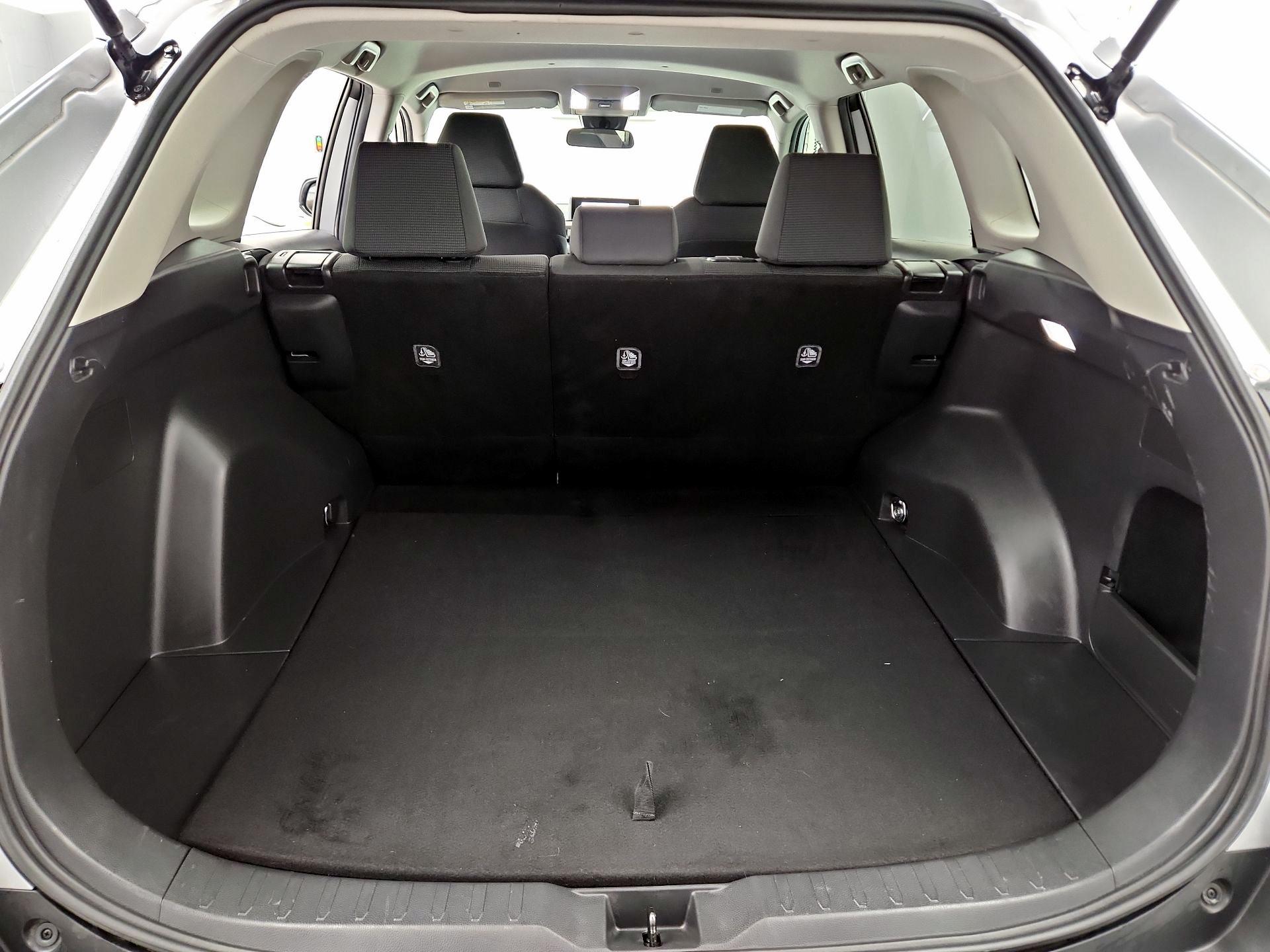 Thumbnail: 2024 Toyota RAV4 - 20