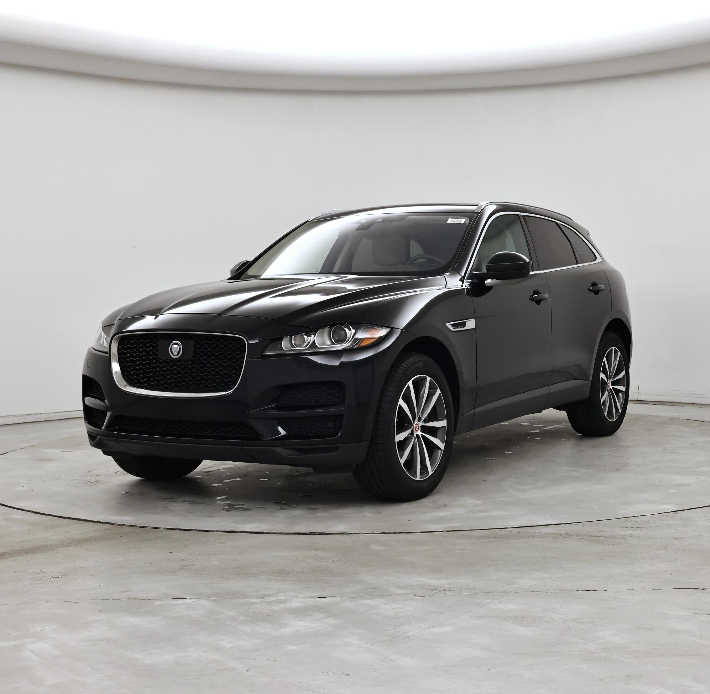 Thumbnail: 2019 Jaguar F-Pace - 4