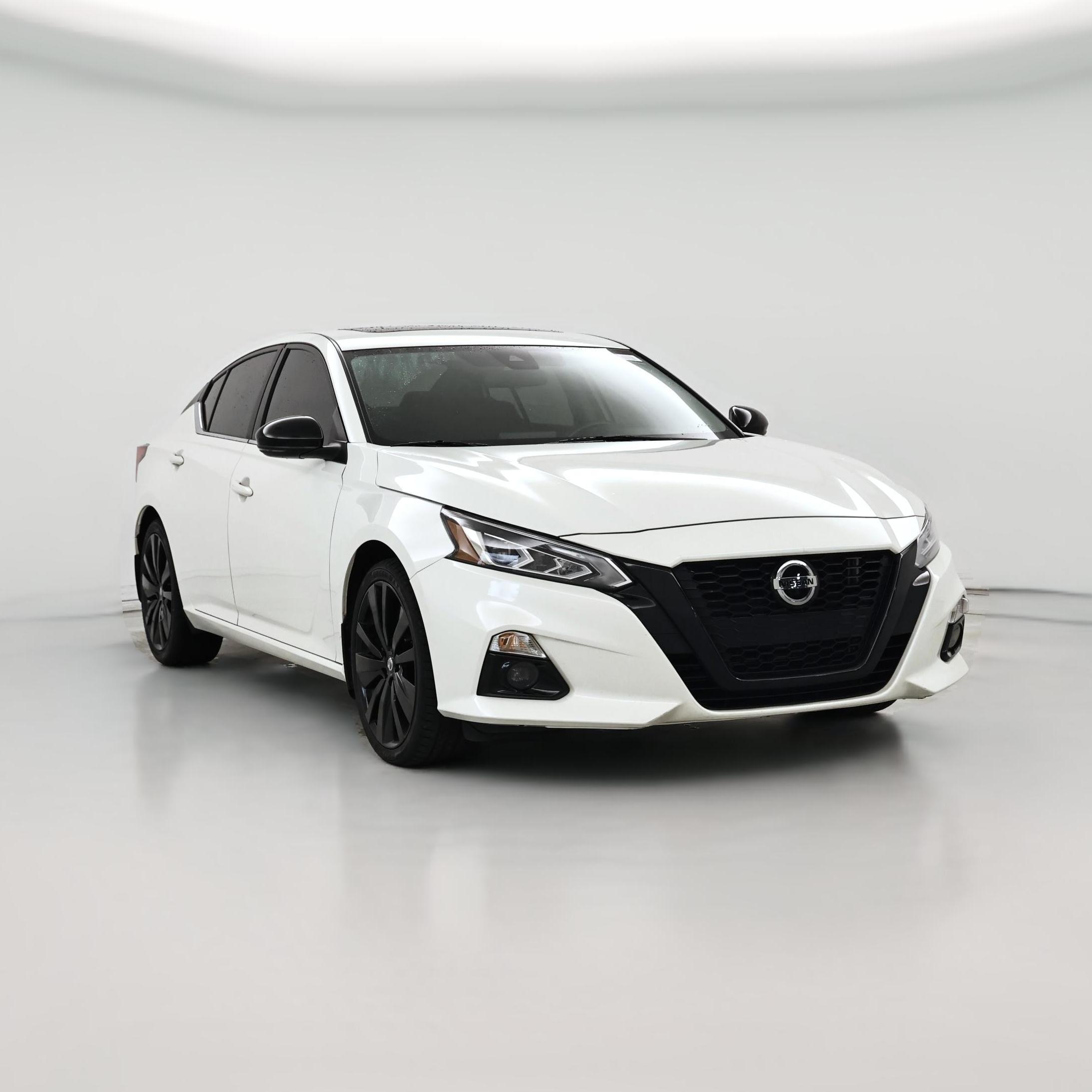 Thumbnail: 2022 Nissan Altima - 1