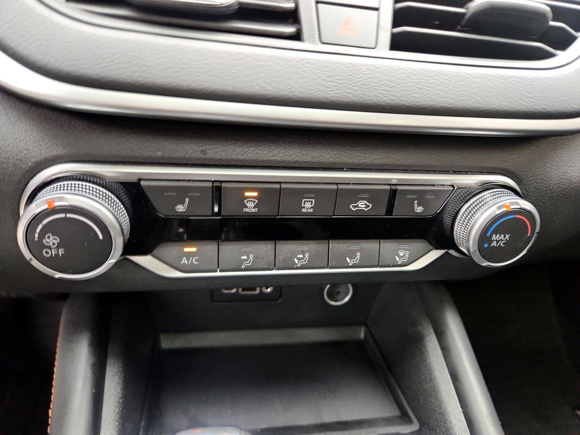 Thumbnail: 2022 Nissan Altima - 16