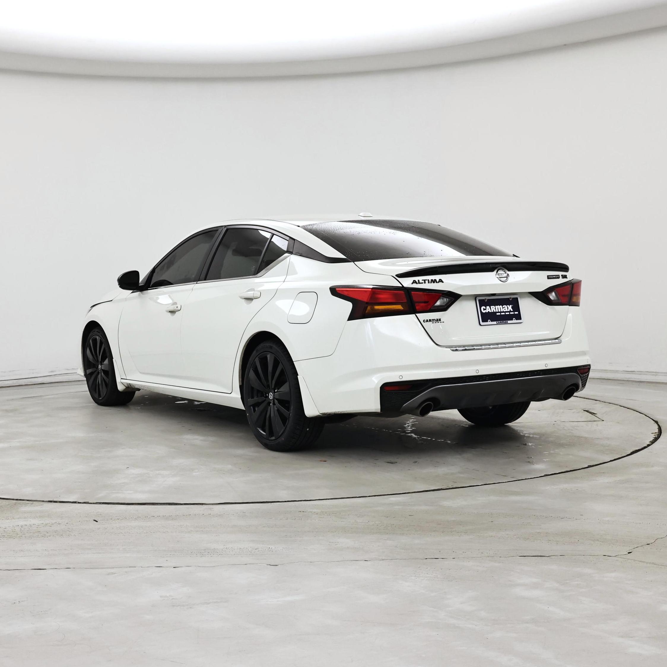 Thumbnail: 2022 Nissan Altima - 2