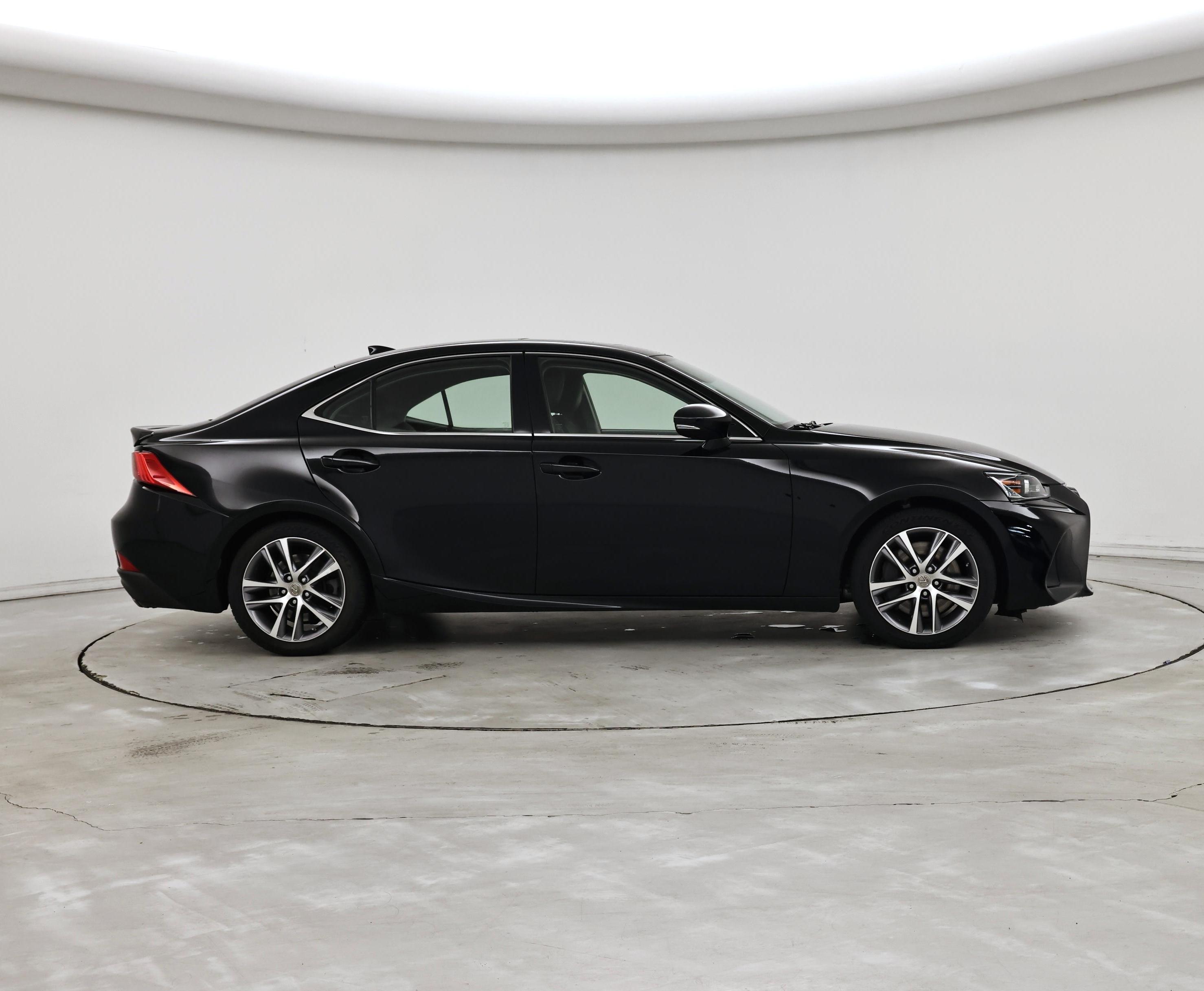 Thumbnail: 2020 Lexus IS - 7