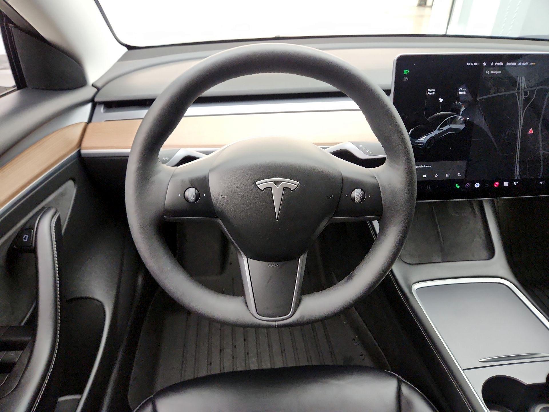 Thumbnail: 2022 Tesla Model 3 - 10