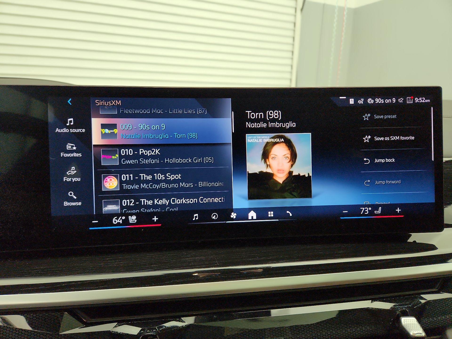 Thumbnail: 2025 BMW X7 - 14