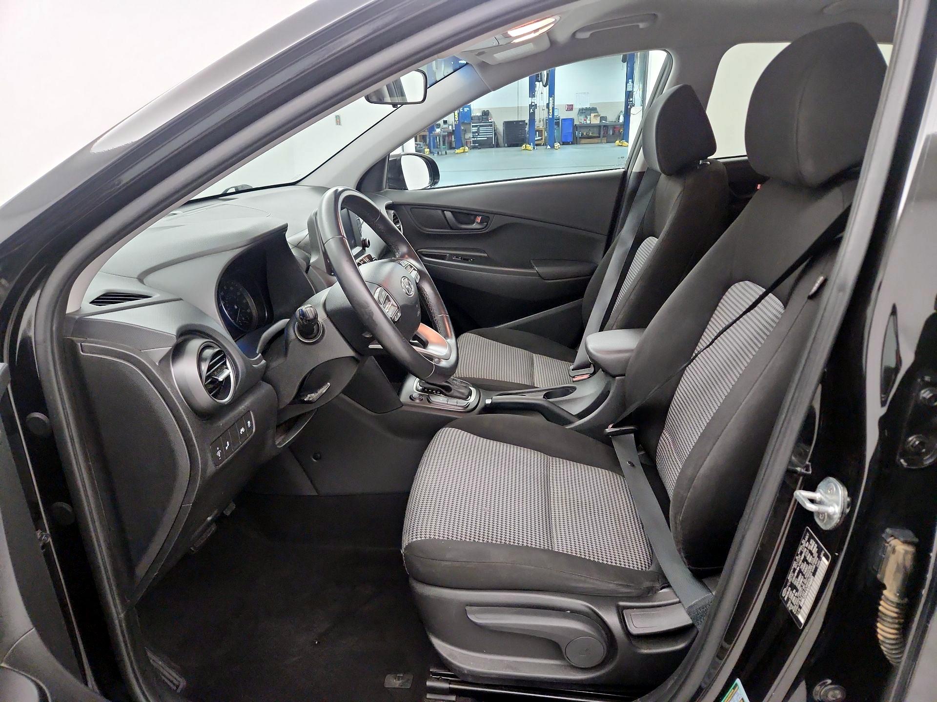 Thumbnail: 2020 Hyundai Kona - 11