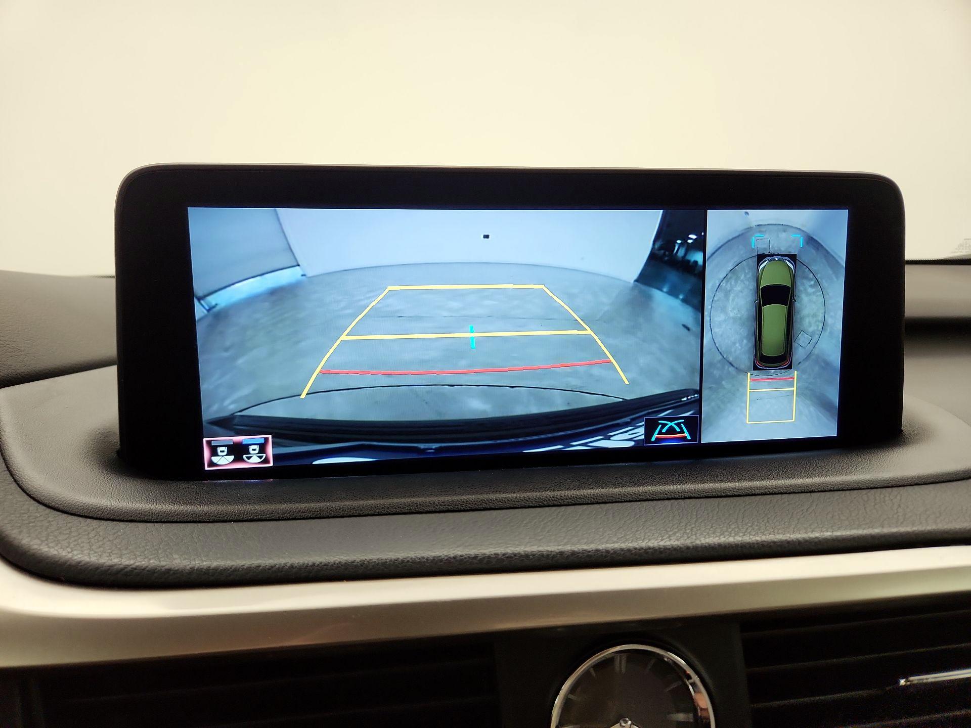 Thumbnail: 2022 Lexus RX - 15