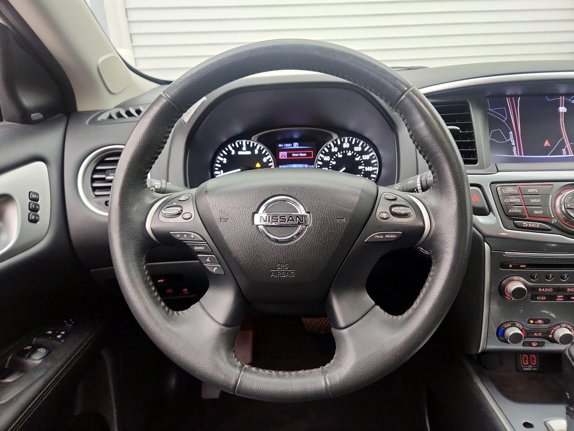 Thumbnail: 2018 Nissan Pathfinder - 10