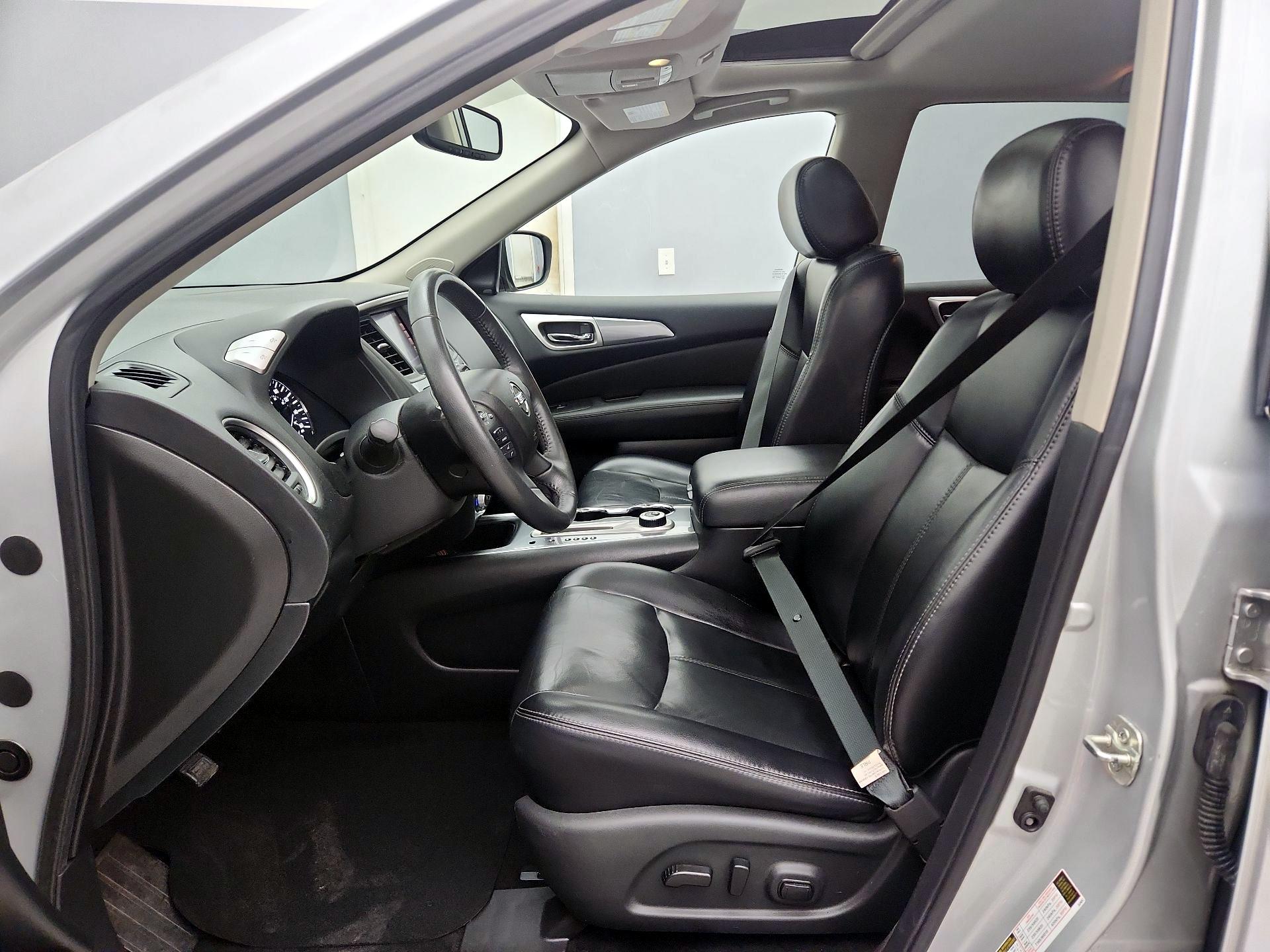 Thumbnail: 2018 Nissan Pathfinder - 11