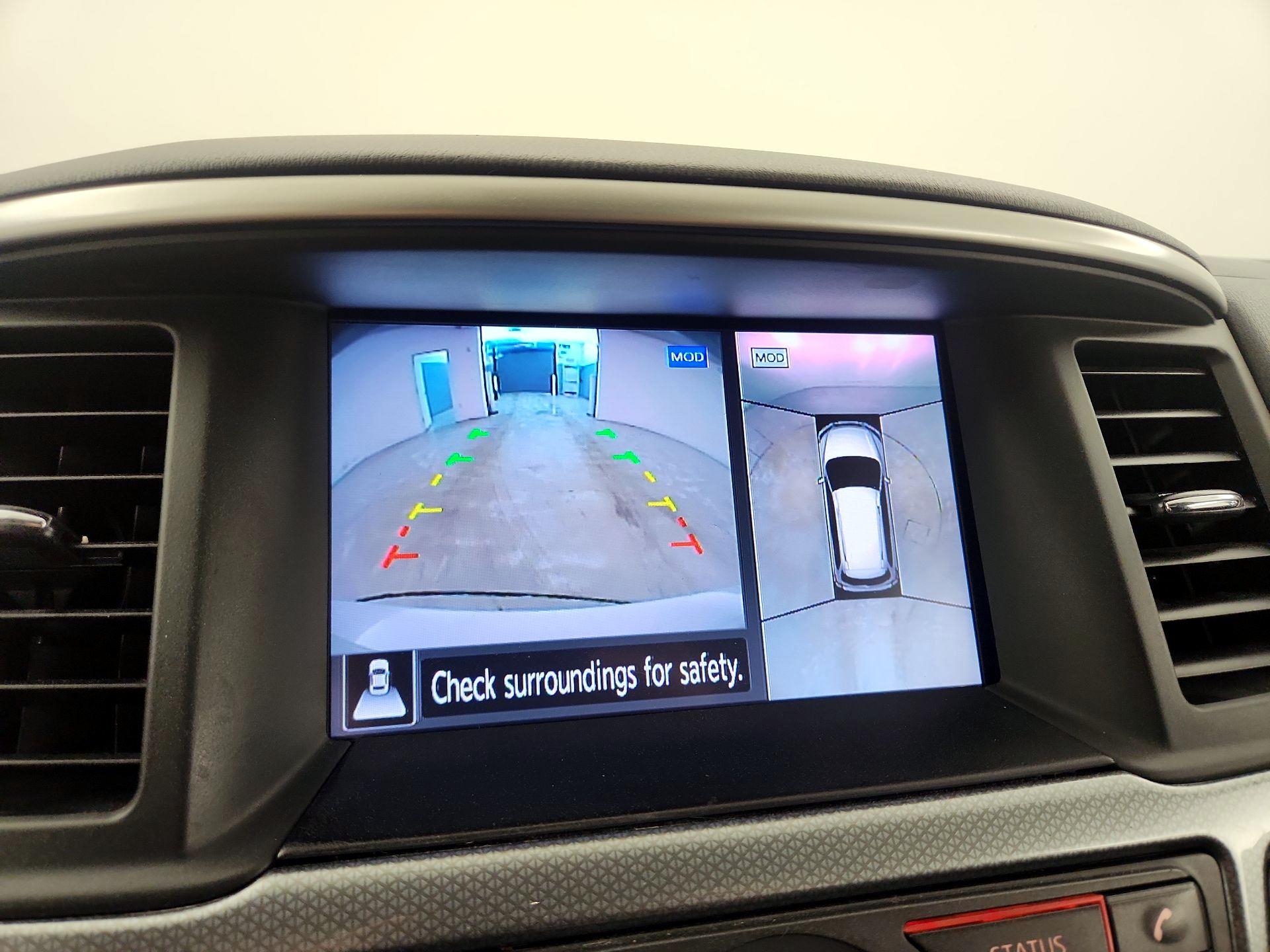 Thumbnail: 2018 Nissan Pathfinder - 15